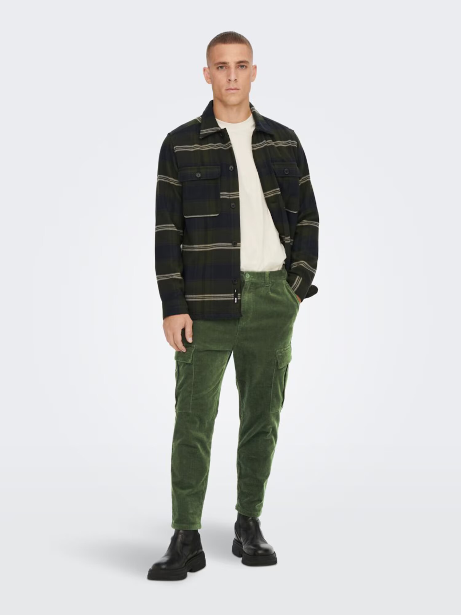 Only & Sons Pantaloni cu buzunare 'Dew' verde închis - Pled.ro