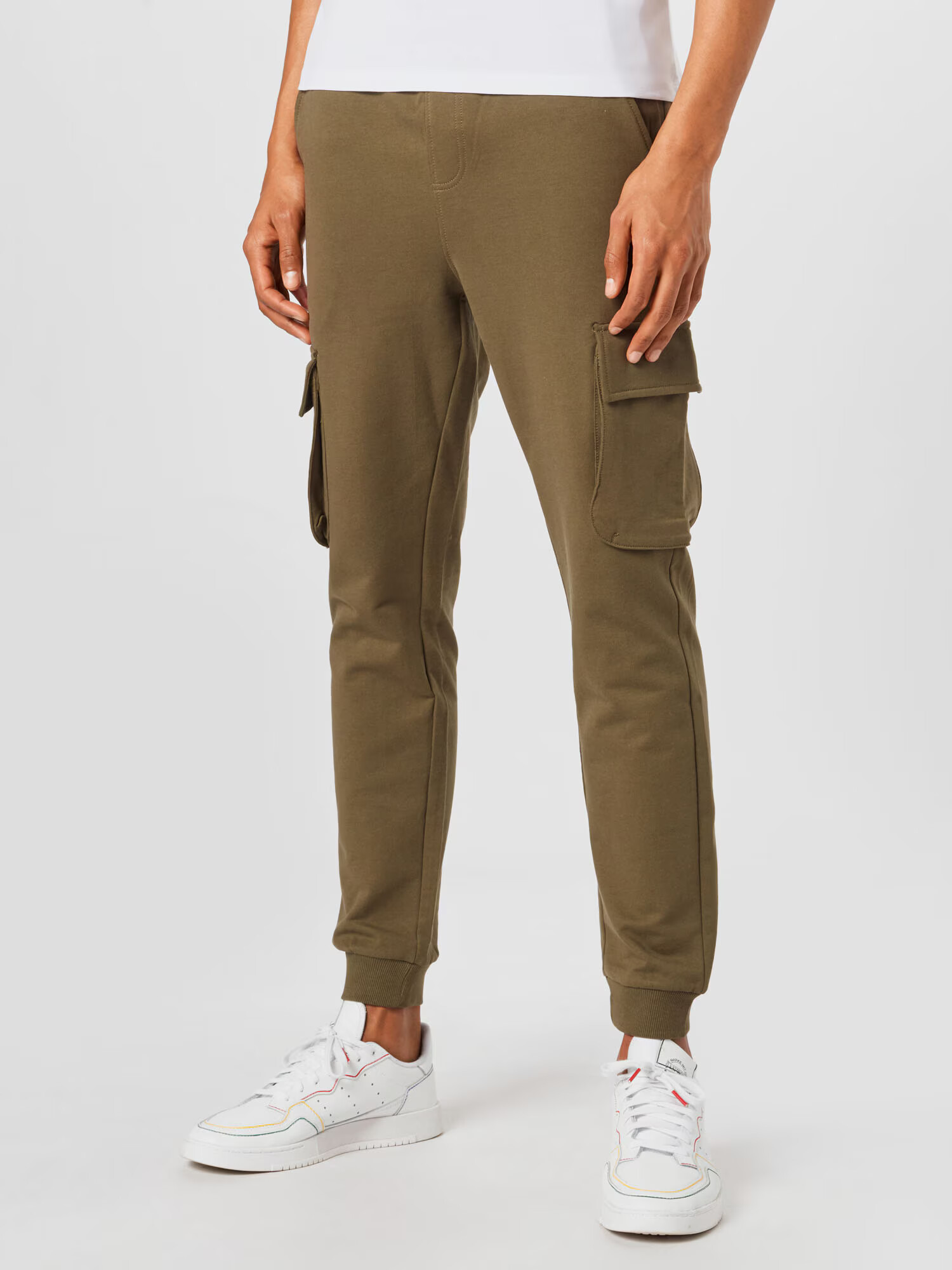 Only & Sons Pantaloni cu buzunare 'Kian' oliv - Pled.ro