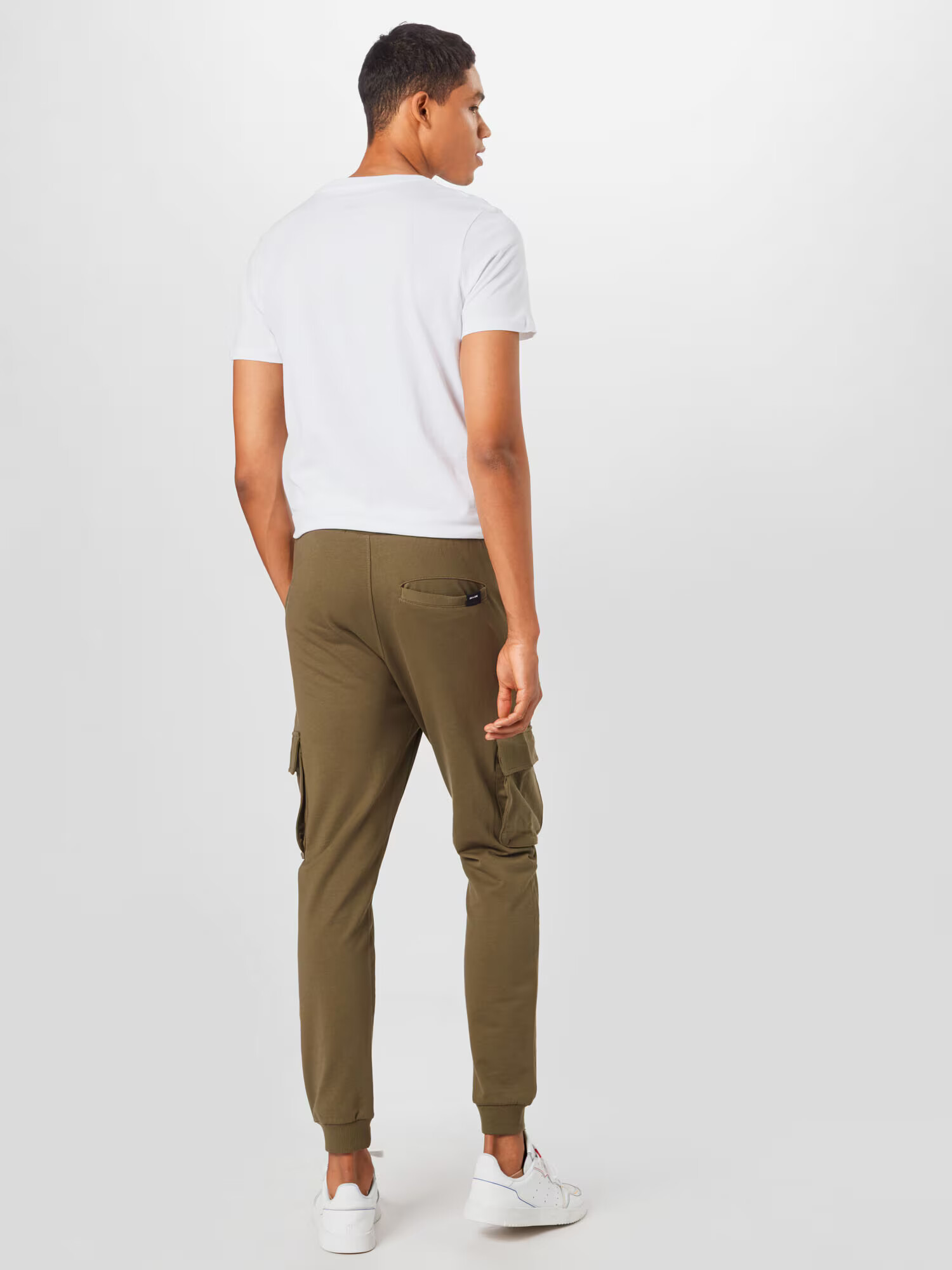 Only & Sons Pantaloni cu buzunare 'Kian' oliv - Pled.ro