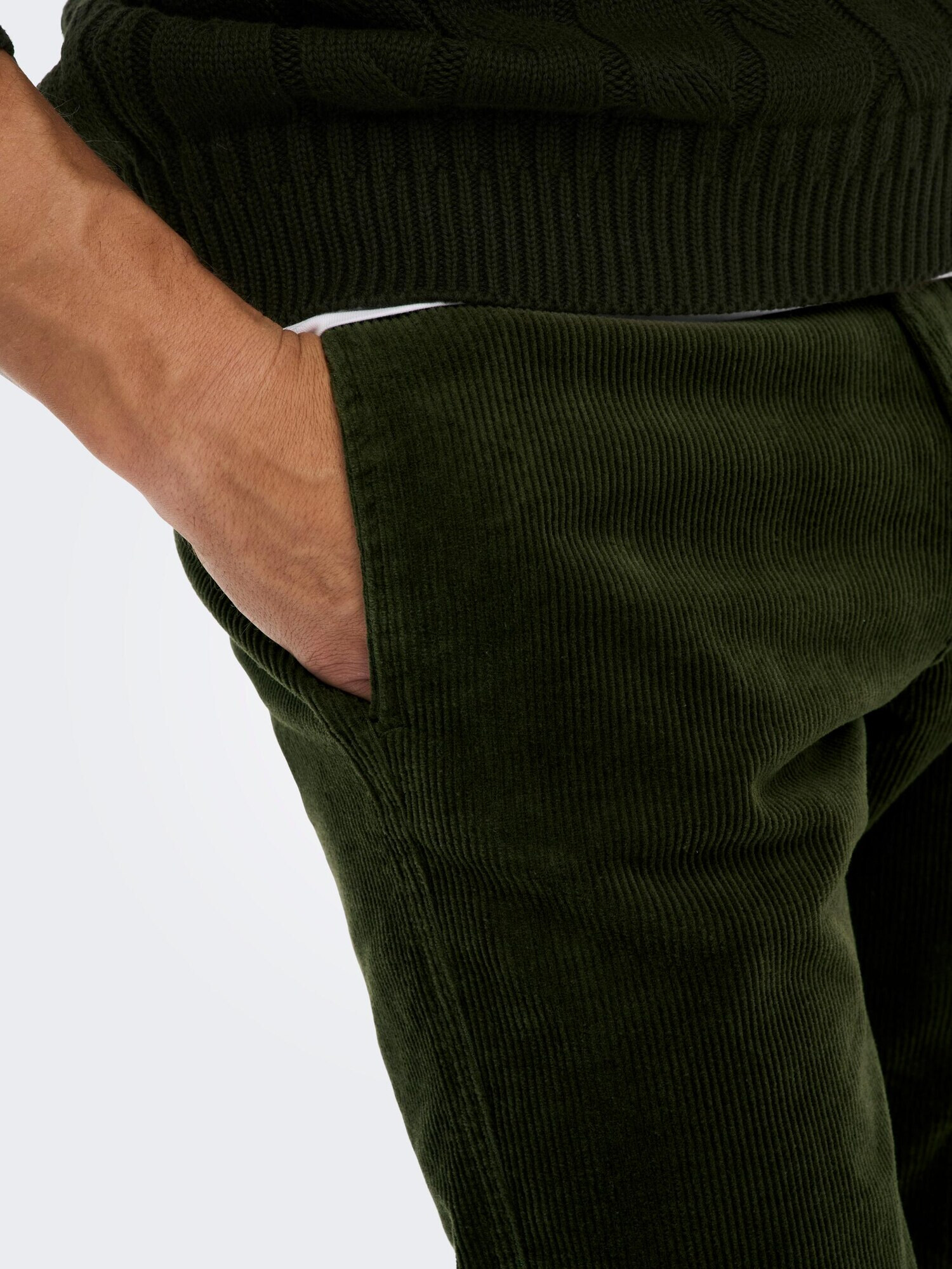 Only & Sons Pantaloni verde închis - Pled.ro