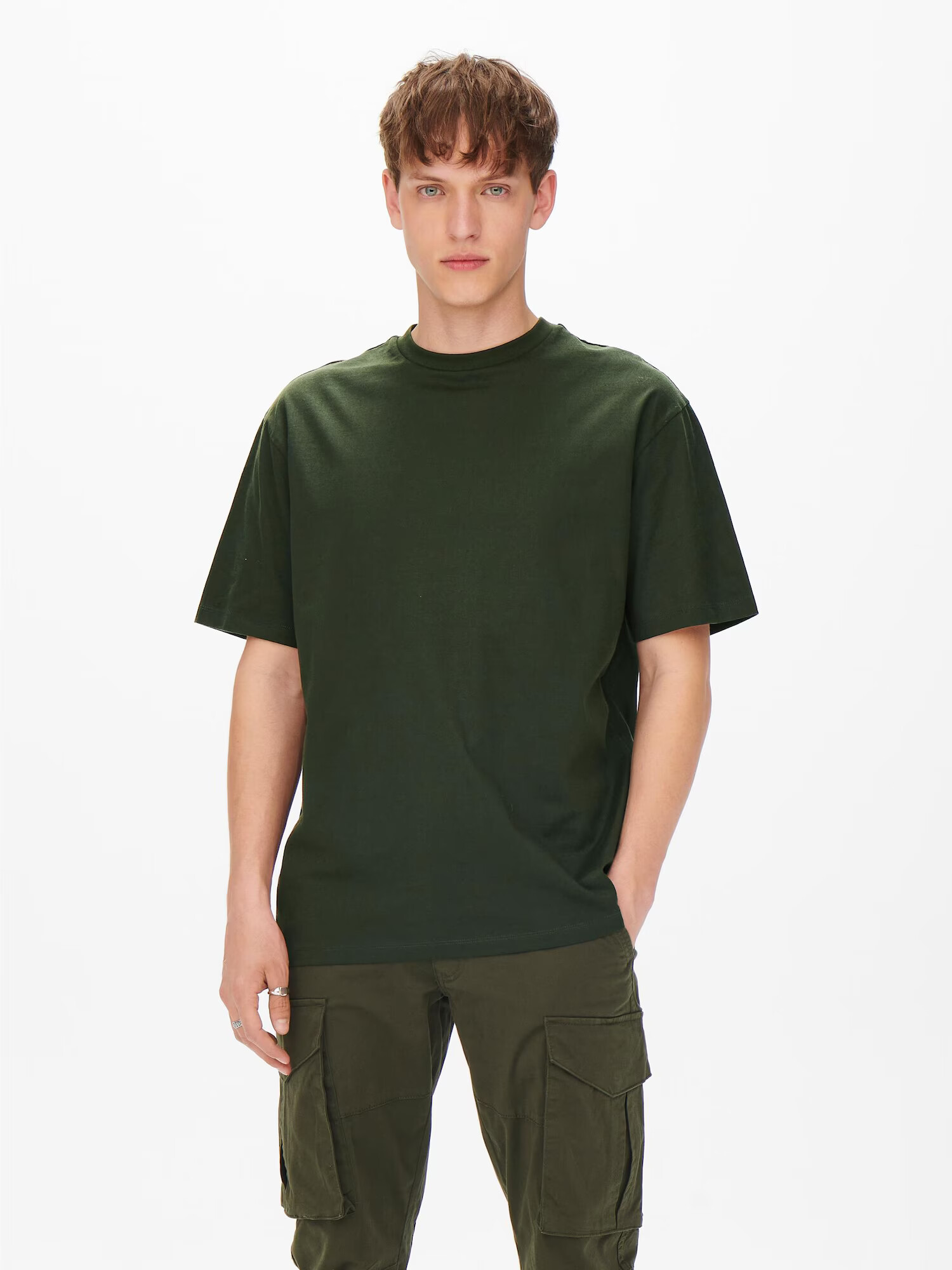 Only & Sons Tricou 'Fred' verde pin - Pled.ro