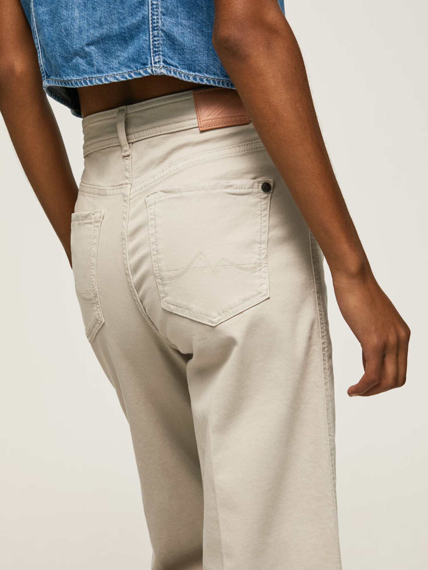 Pepe Jeans Pantaloni 'Lexa' gri piatră - Pled.ro