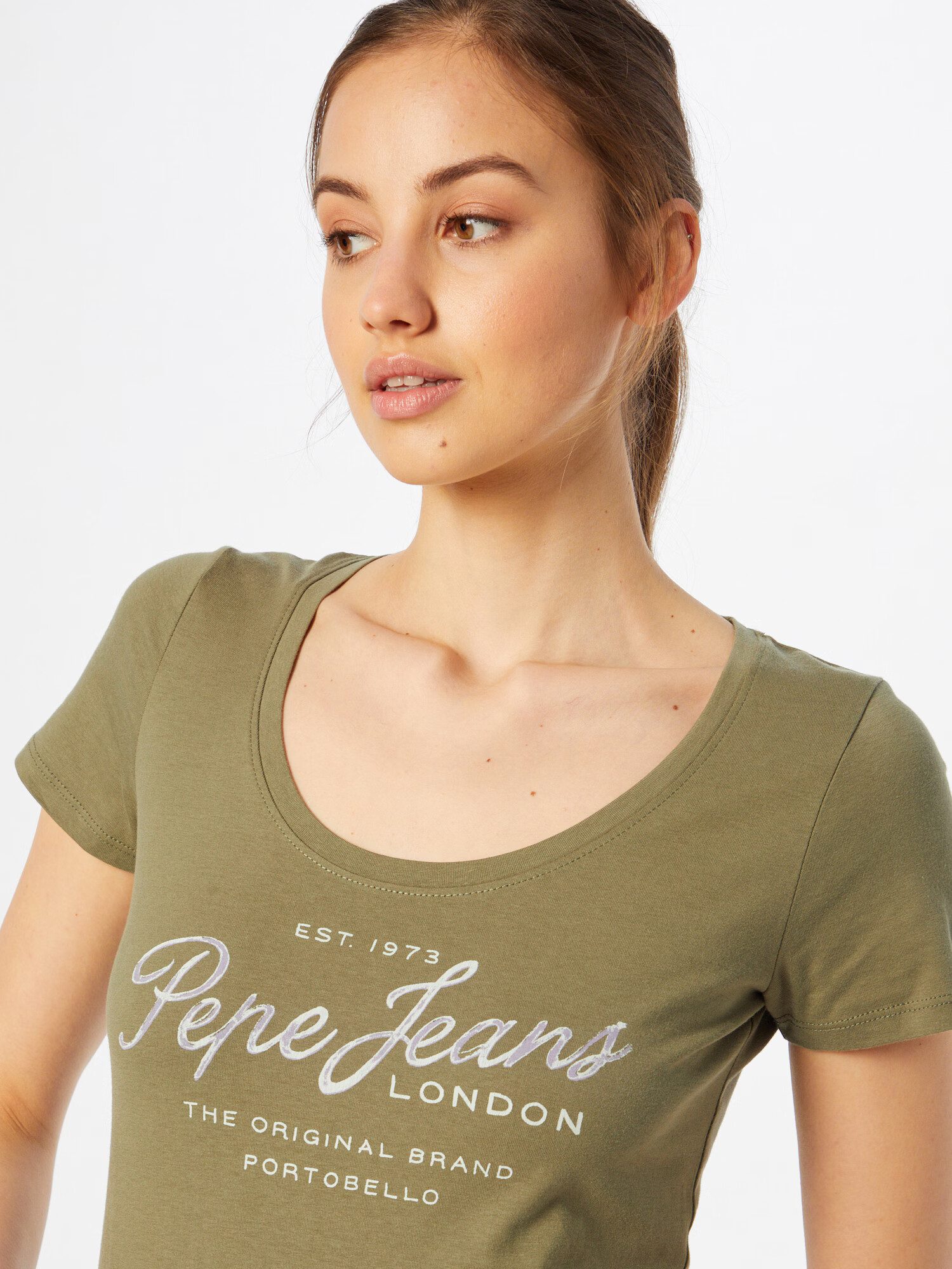 Pepe Jeans Tricou 'BAIA' oliv / alb - Pled.ro