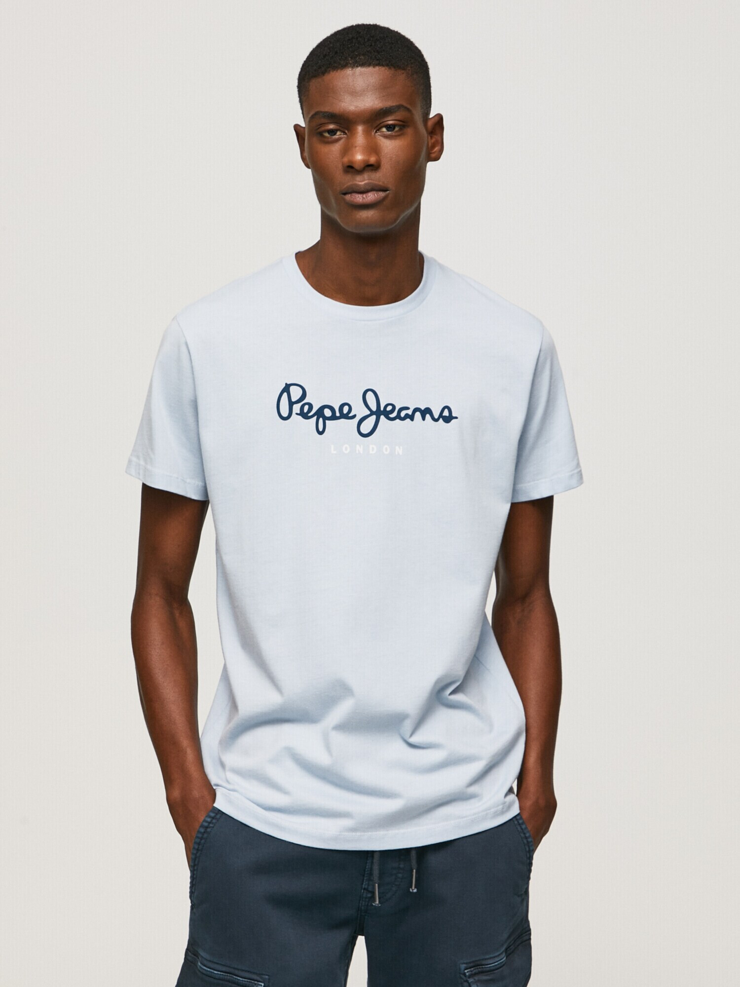 Pepe Jeans Tricou 'EGGO' albastru deschis / negru - Pled.ro