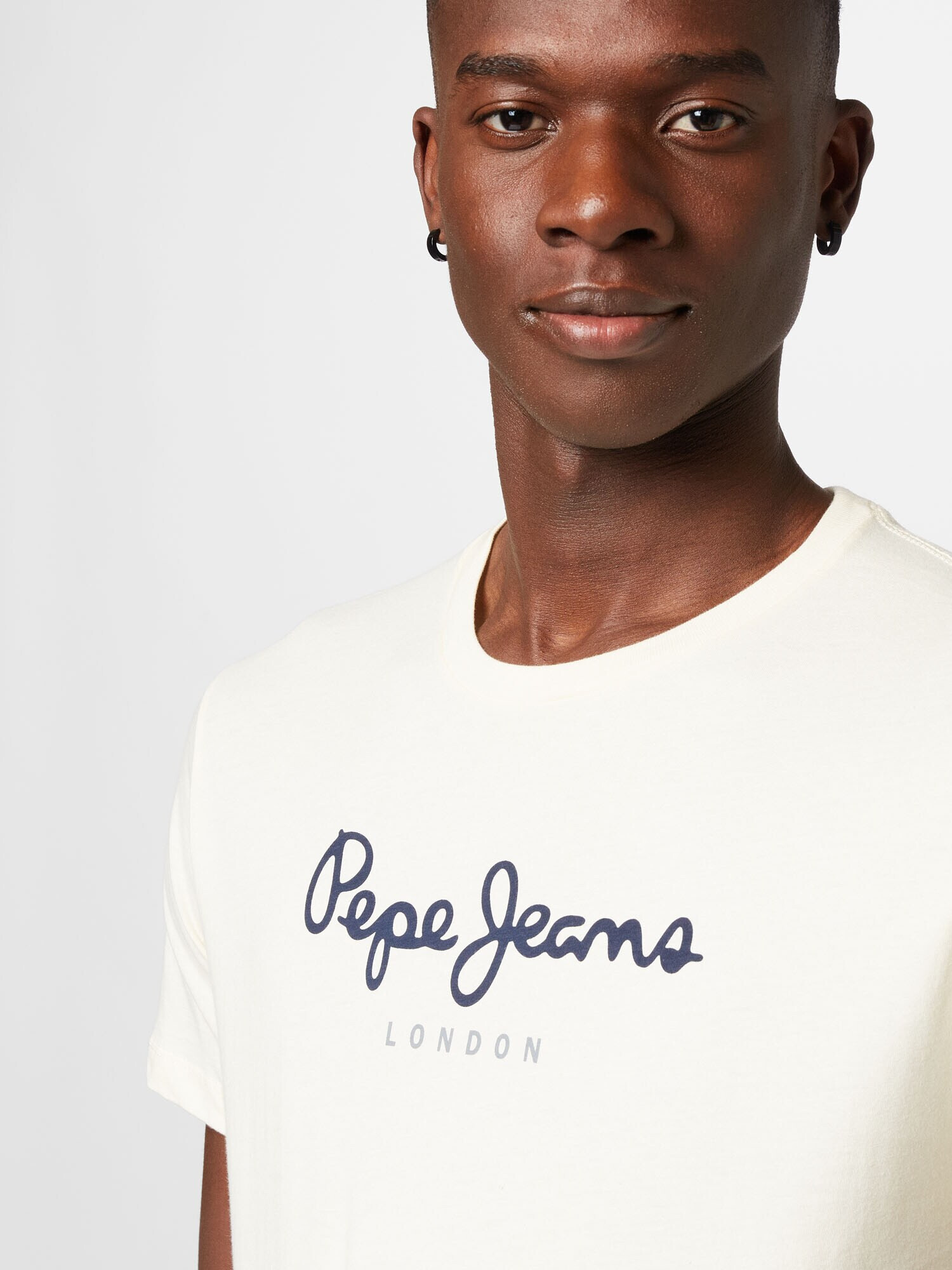 Pepe Jeans Tricou 'EGGO' crem / albastru marin - Pled.ro