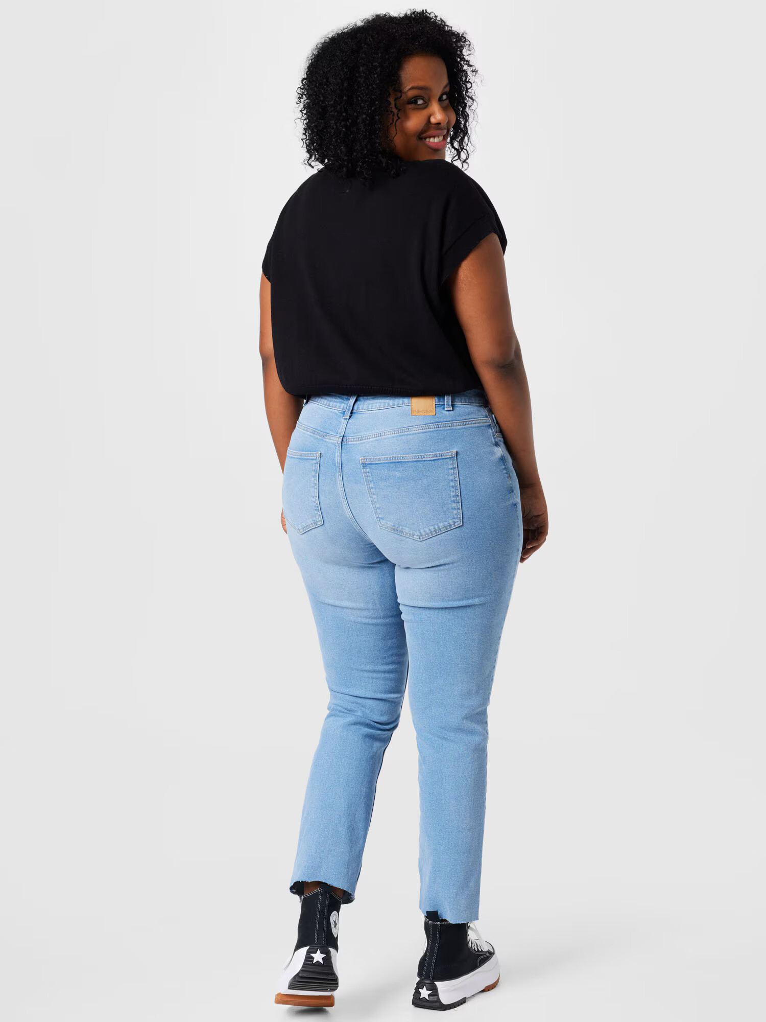 PIECES Curve Jeans 'LUNA' albastru denim - Pled.ro