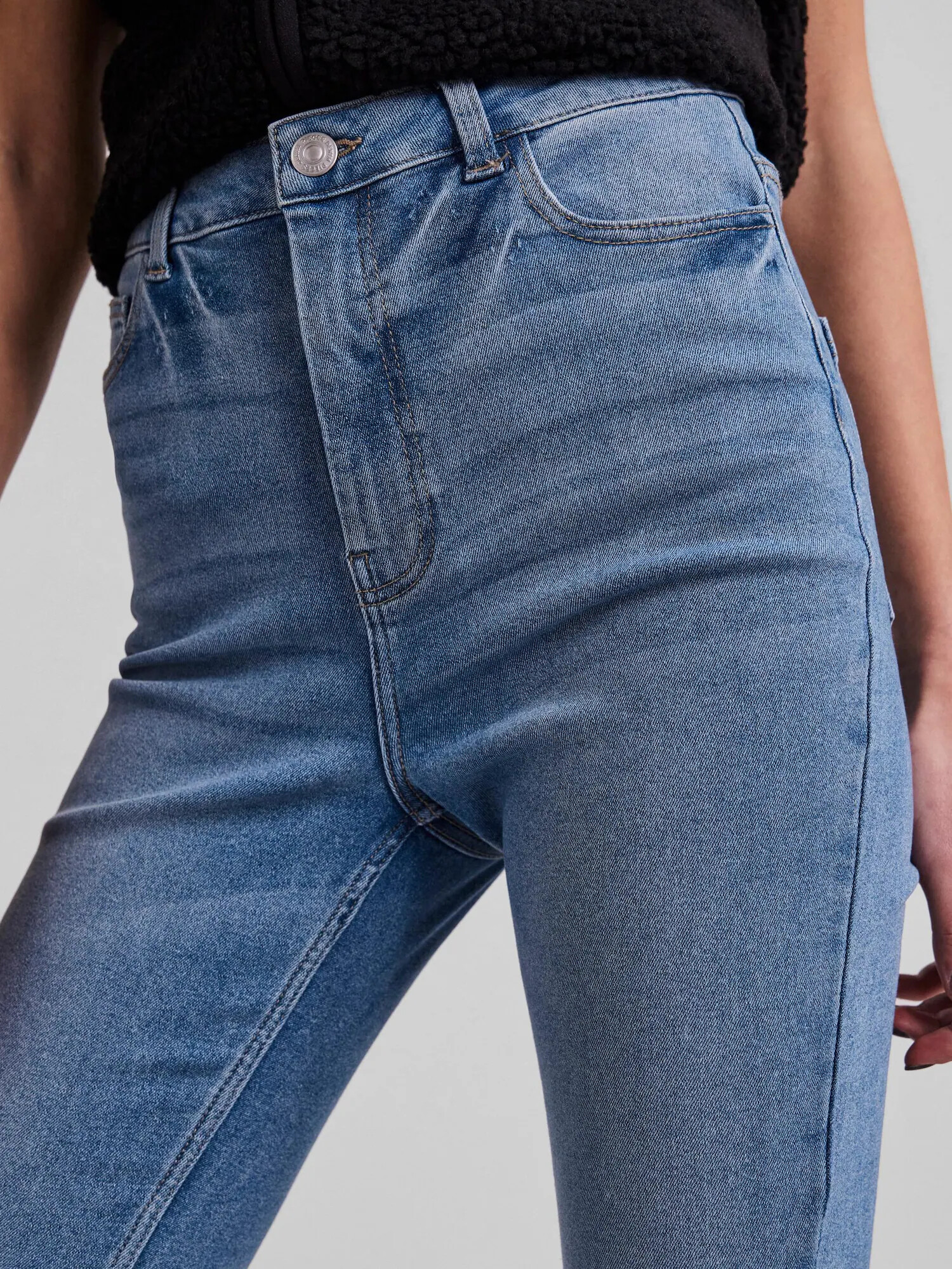 PIECES Jeans albastru denim - Pled.ro