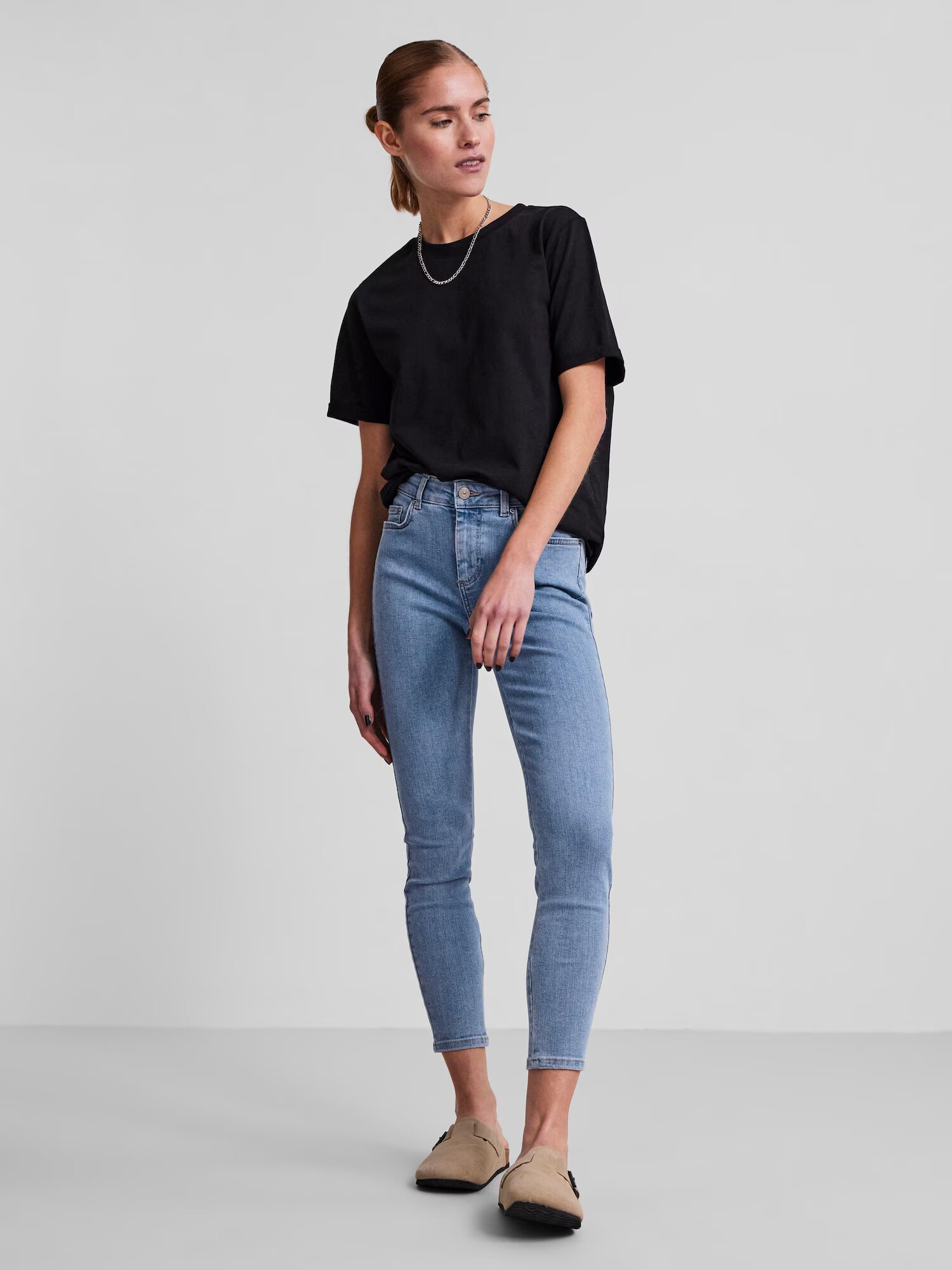 PIECES Jeans 'Delly' albastru - Pled.ro