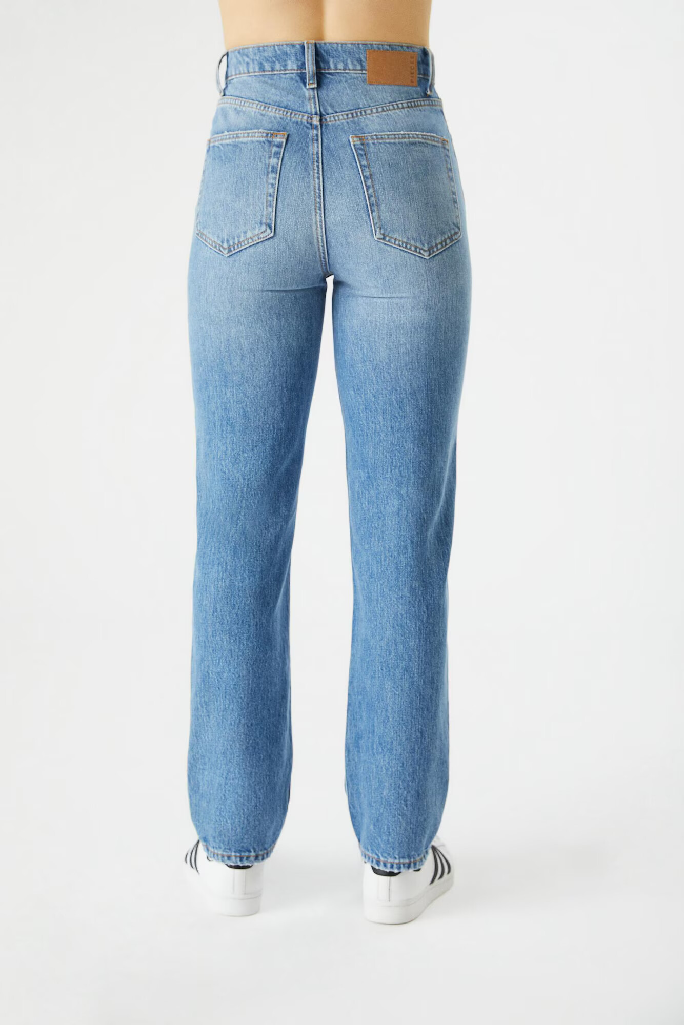 PIECES Jeans 'ELANI' albastru denim - Pled.ro