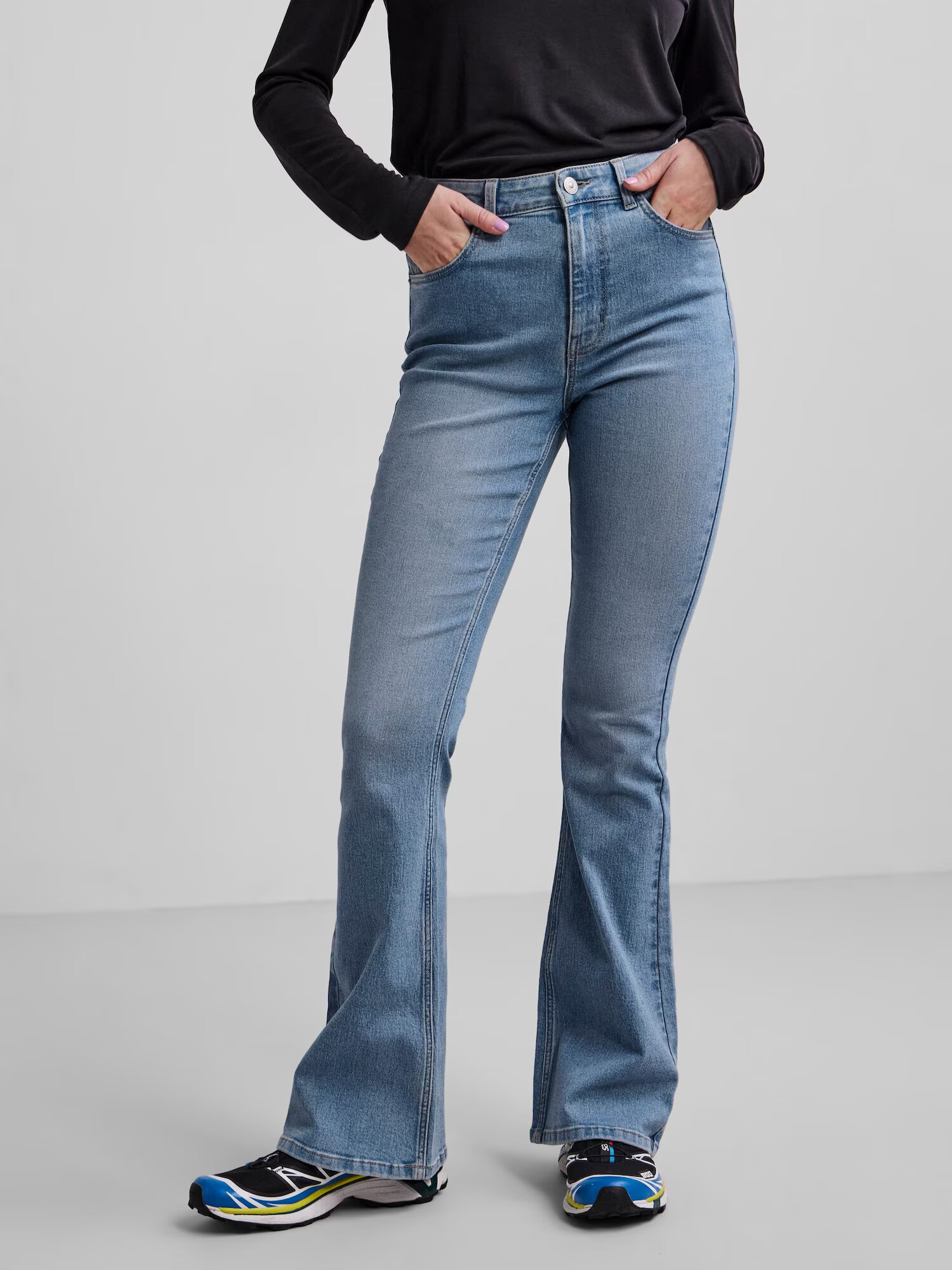 PIECES Jeans 'Peggy' albastru deschis - Pled.ro