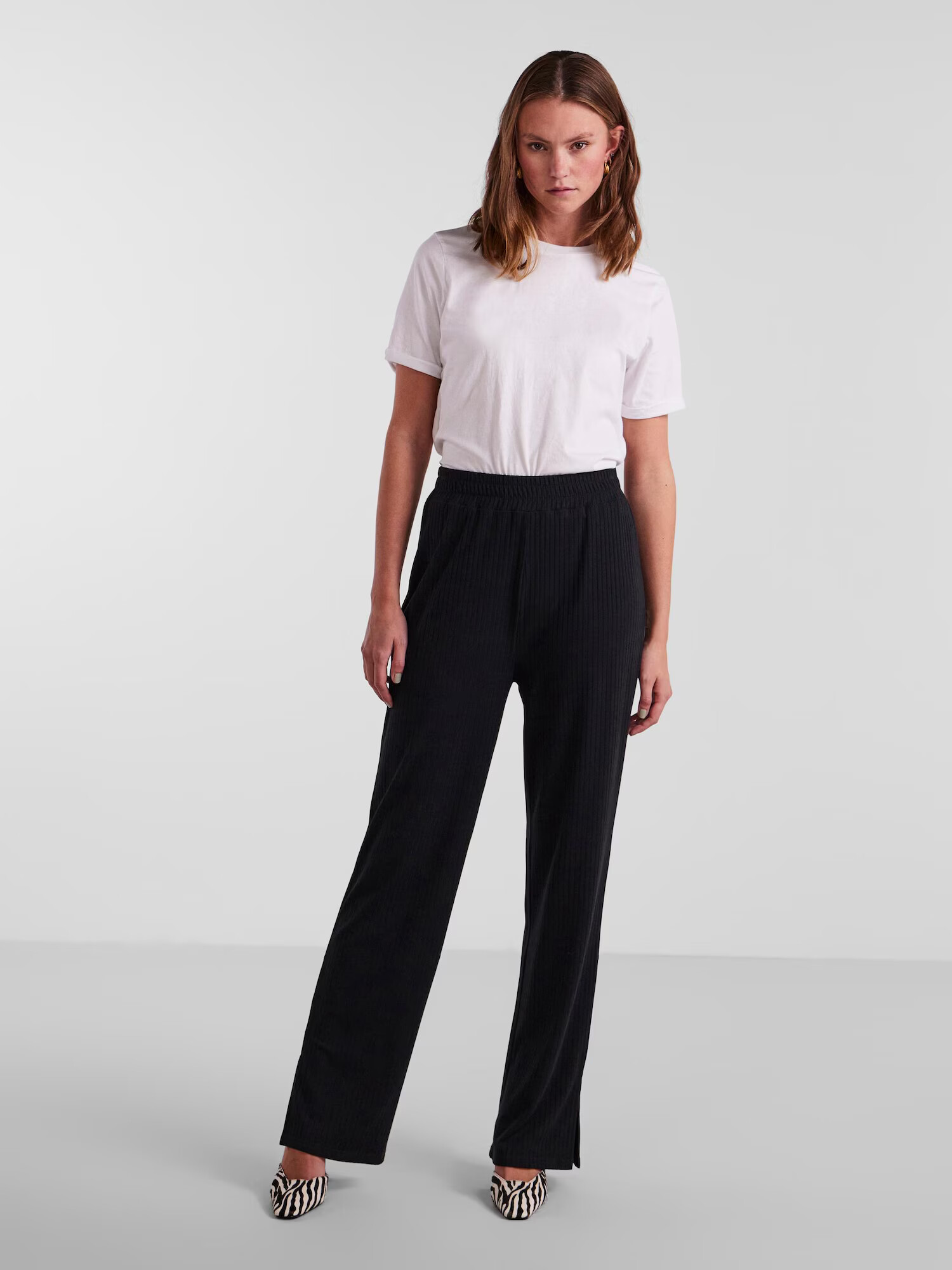 PIECES Pantaloni 'Kylie' negru - Pled.ro