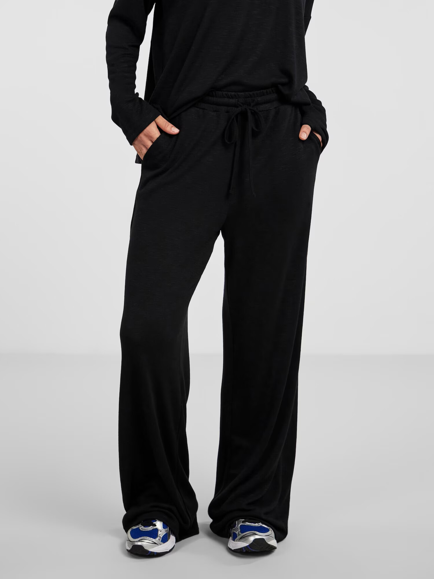 PIECES Pantaloni negru - Pled.ro