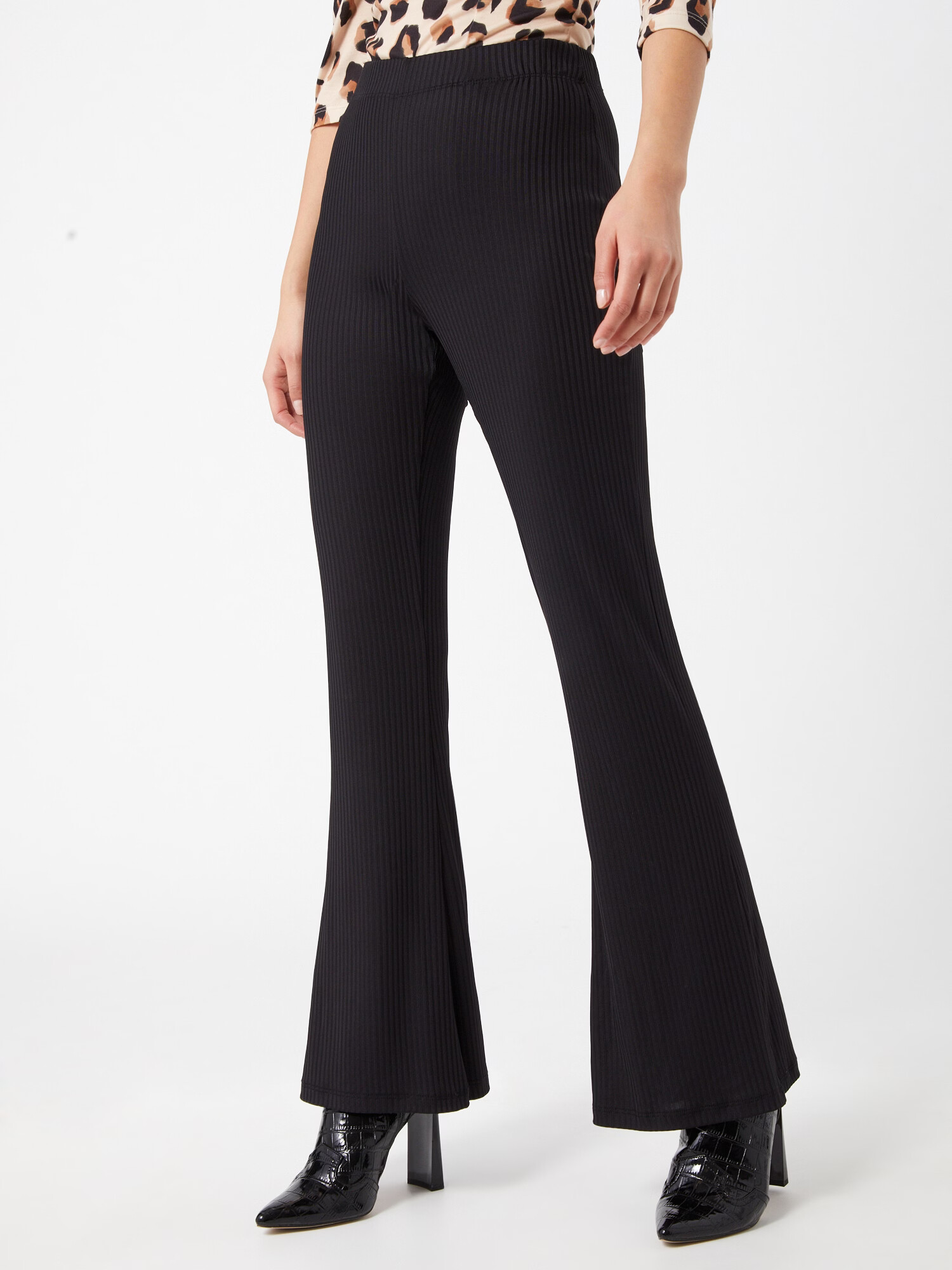 PIECES Pantaloni 'Toppy' negru - Pled.ro