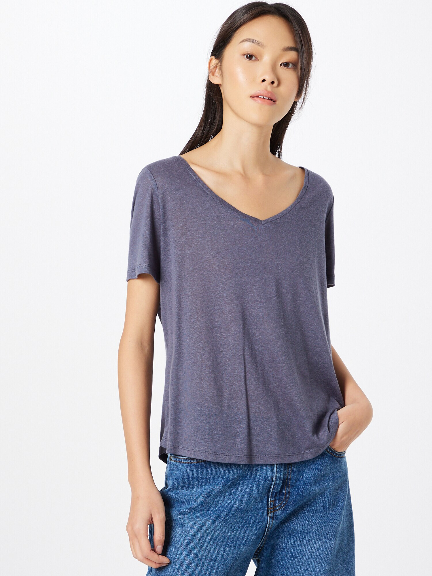 PIECES Tricou 'Phoebe' albastru porumbel - Pled.ro