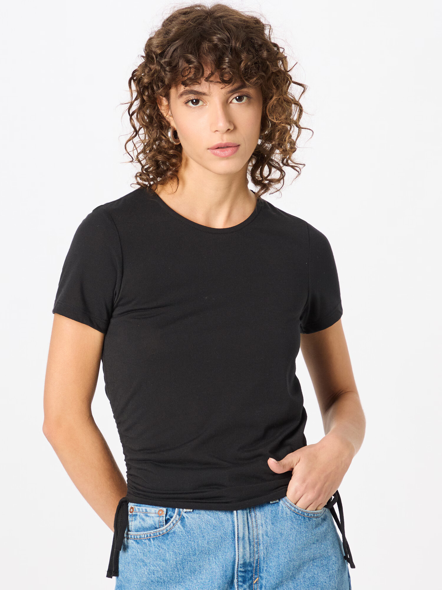 PIECES Tricou 'Siljani' negru - Pled.ro