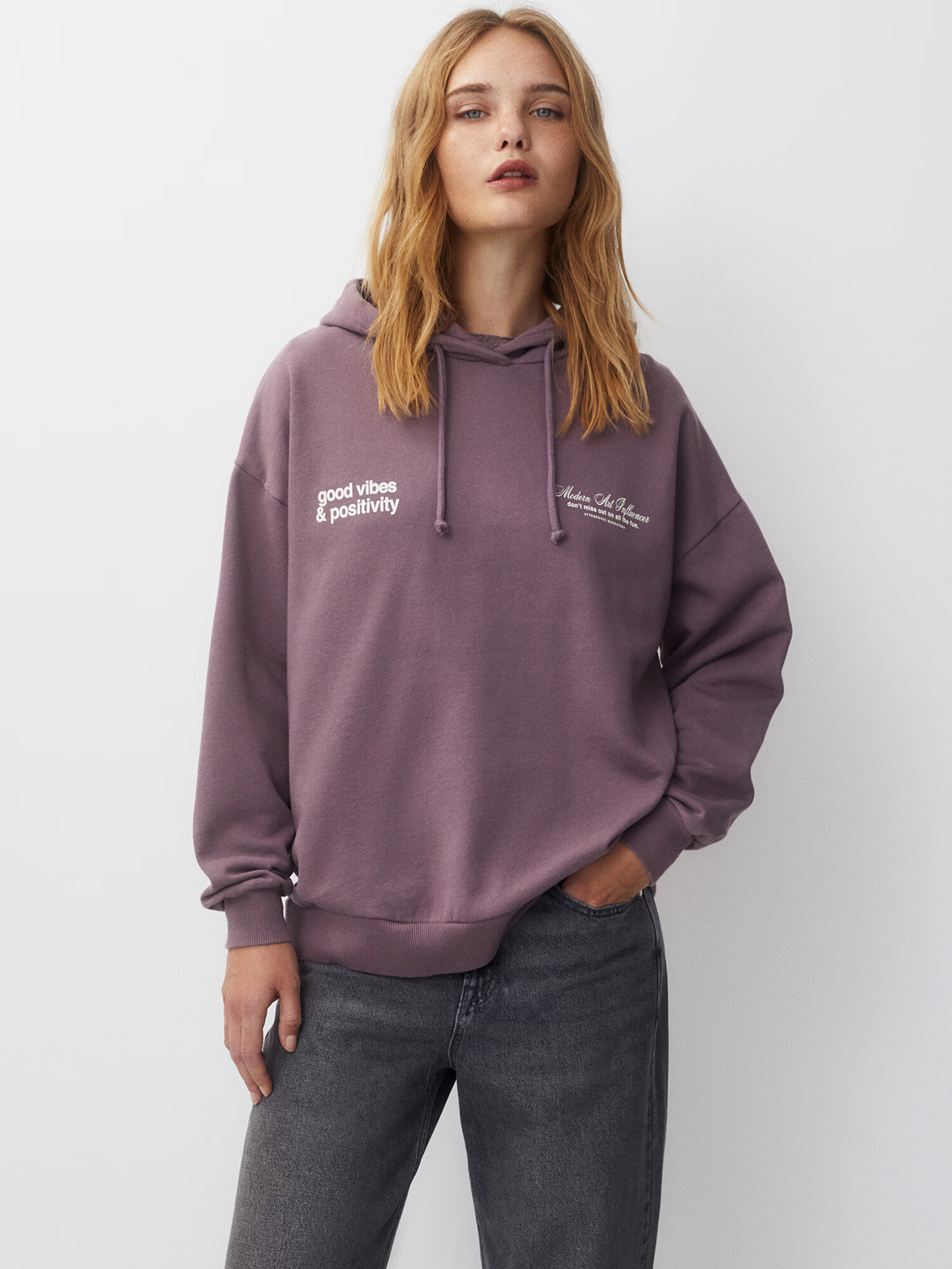 Pull&Bear Bluză de molton mauve / alb - Pled.ro