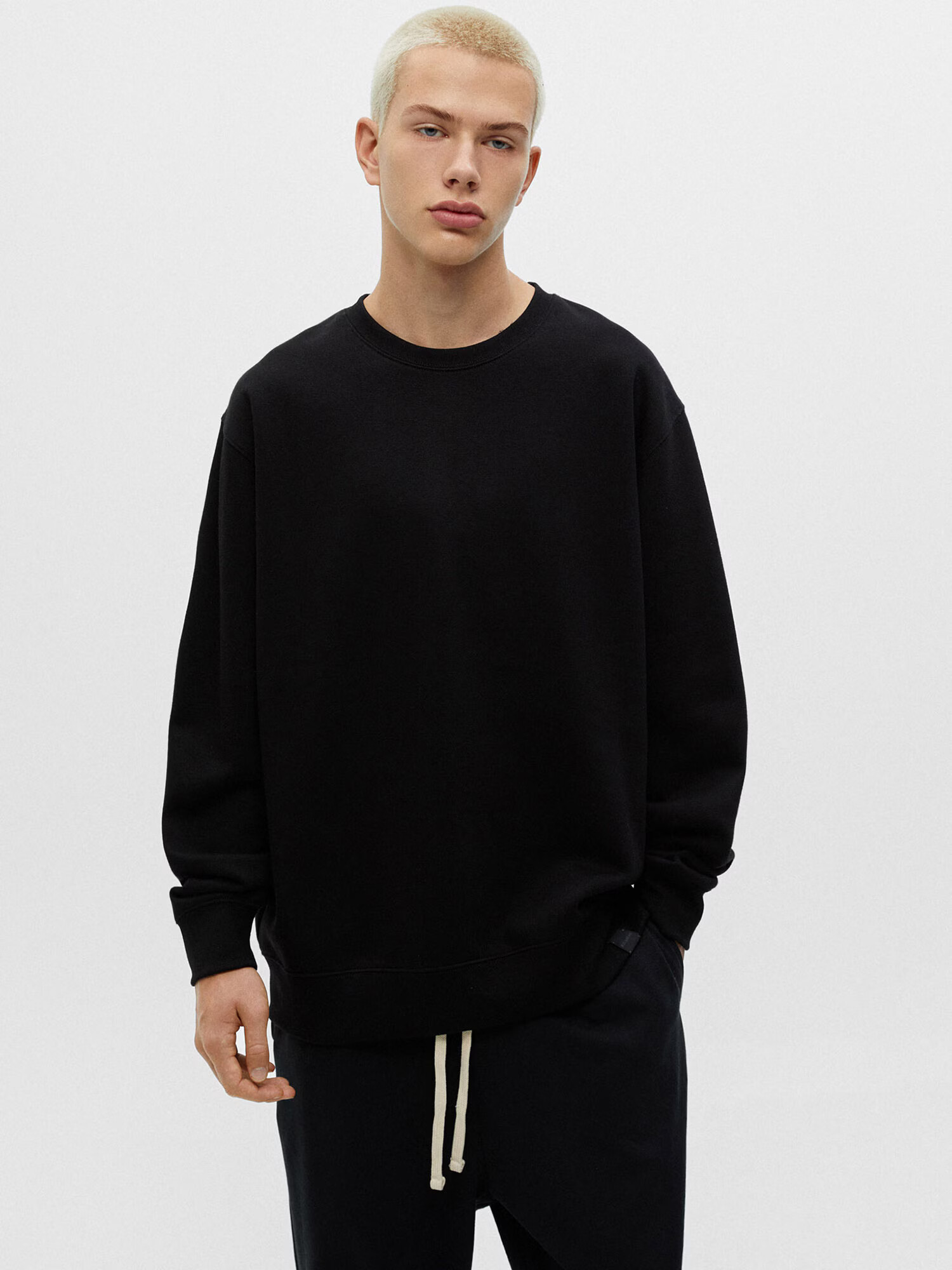 Pull&Bear Bluză de molton negru - Pled.ro