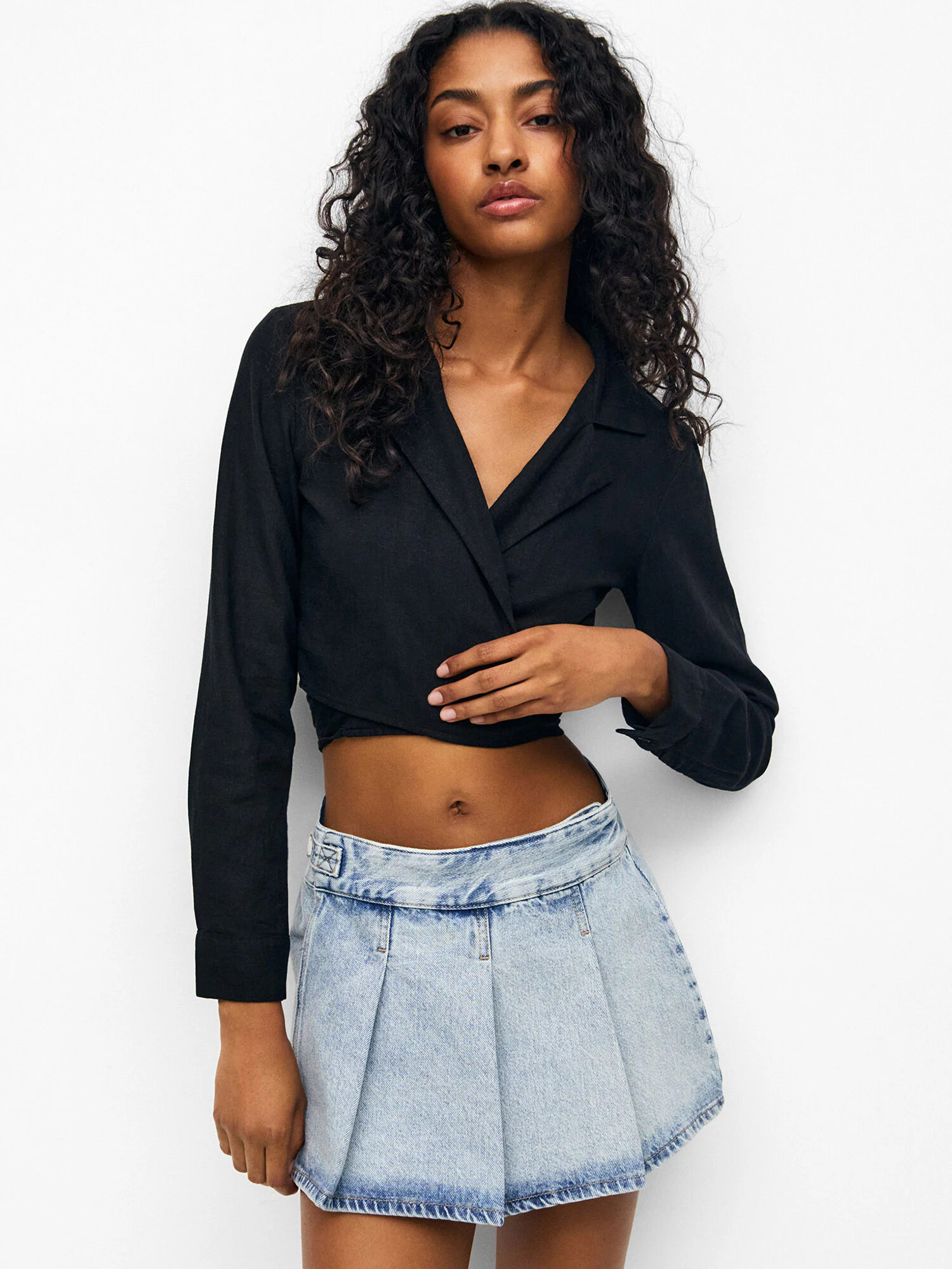 Pull&Bear Bluză negru - Pled.ro