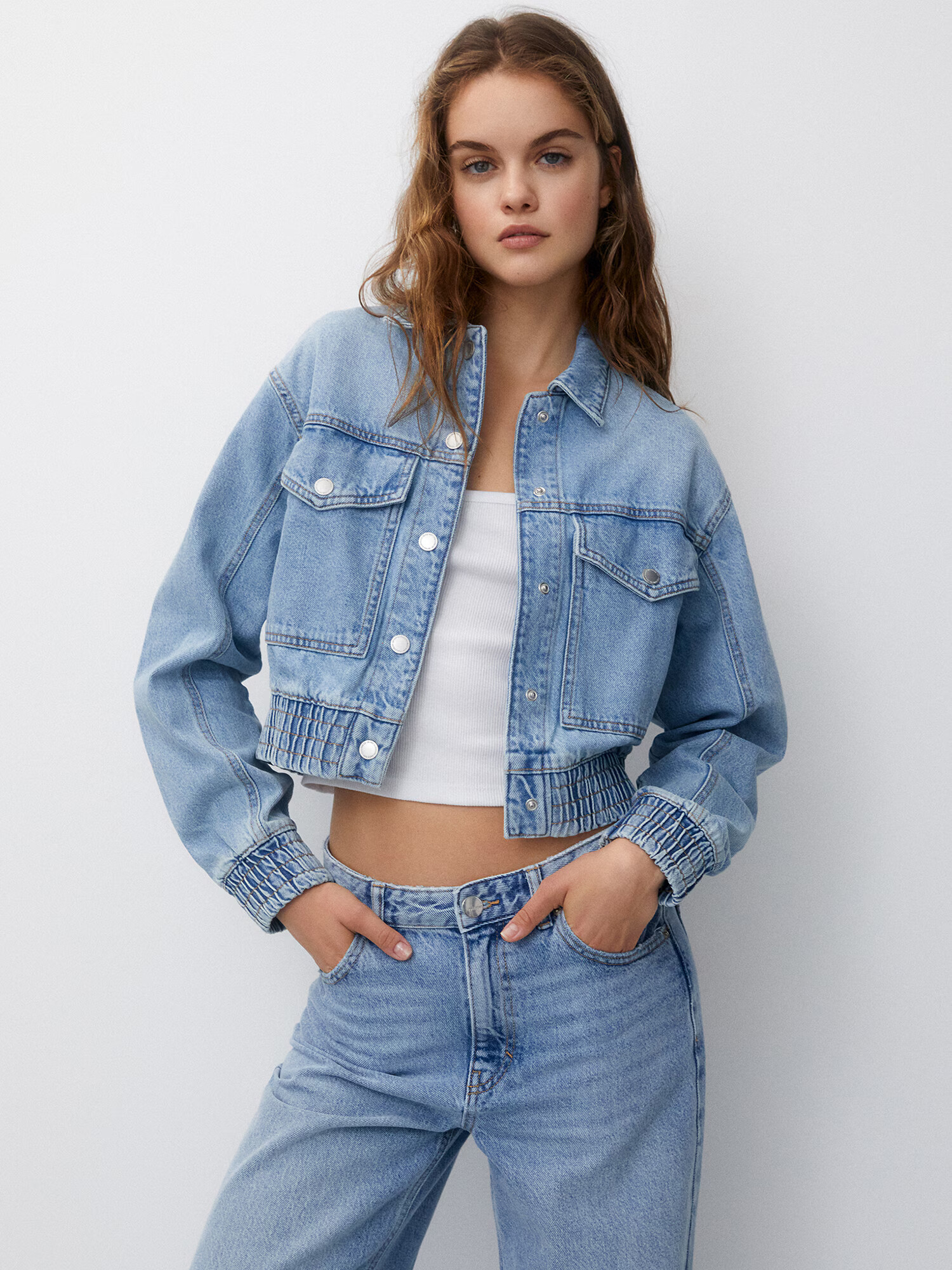 Pull&Bear Geacă de primăvară-toamnă albastru denim - Pled.ro