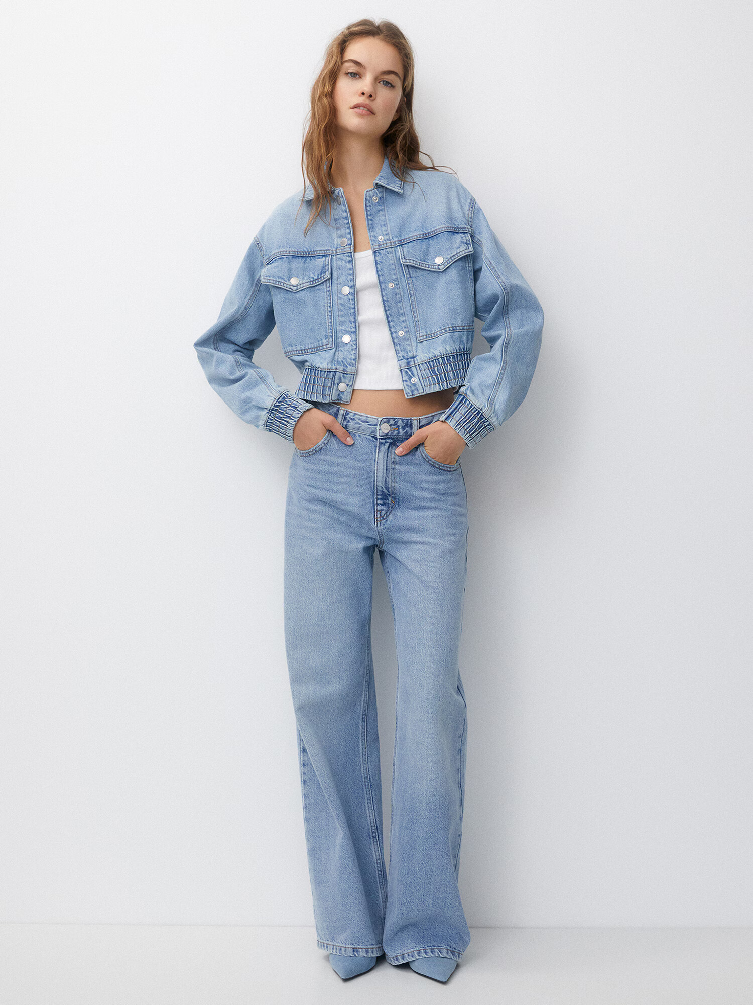 Pull&Bear Geacă de primăvară-toamnă albastru denim - Pled.ro