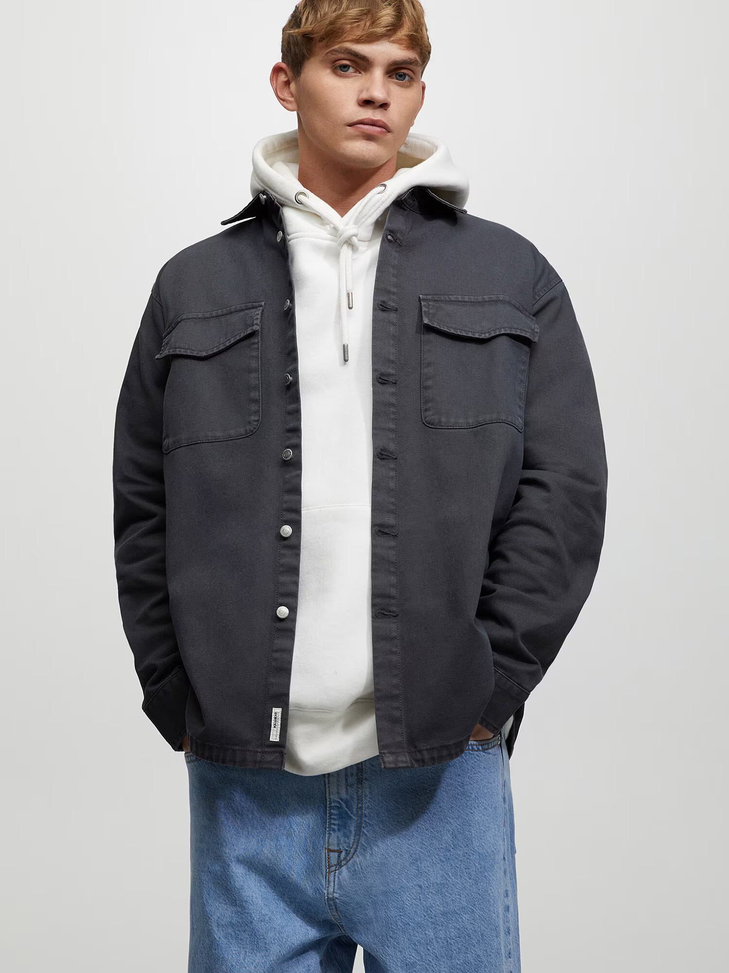 Pull&Bear Geacă de primăvară-toamnă gri denim - Pled.ro