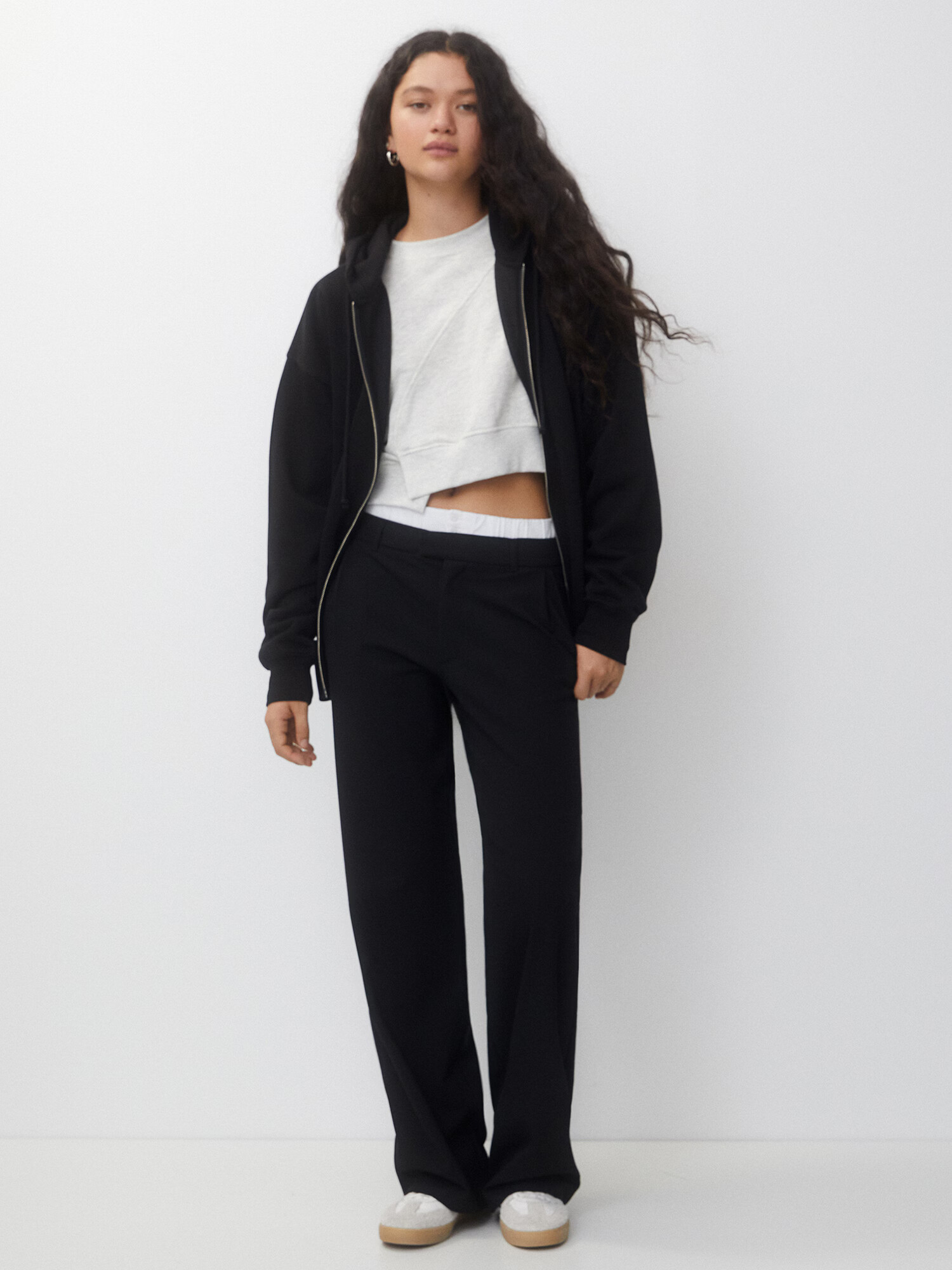 Pull&Bear Hanorac negru - Pled.ro