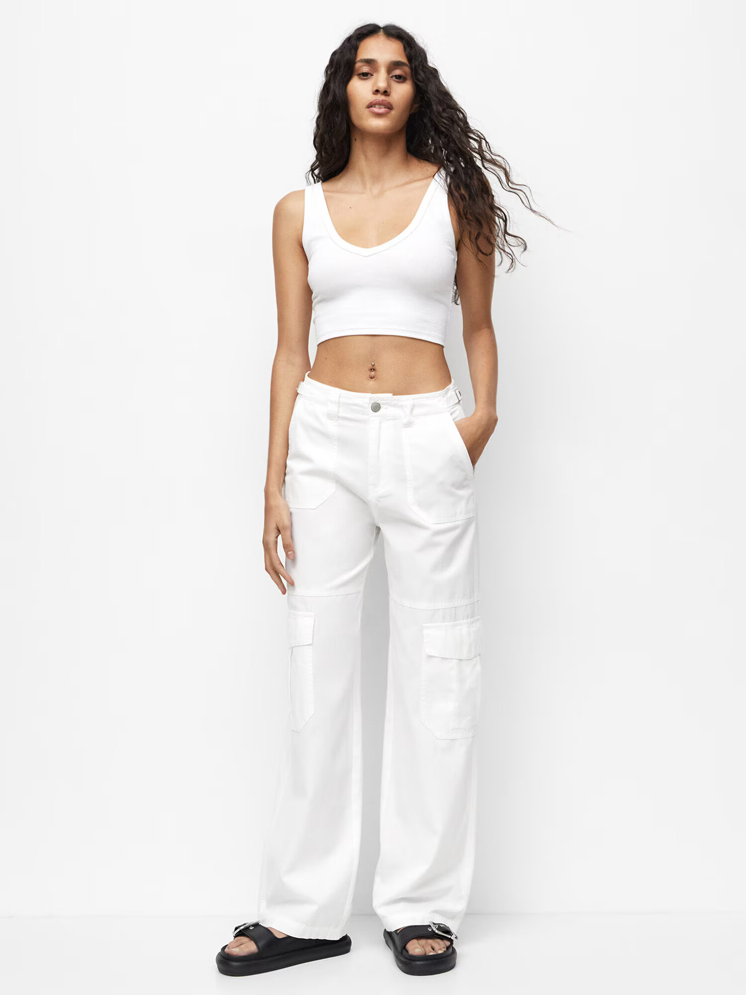 Pull&Bear Pantaloni cu buzunare alb - Pled.ro