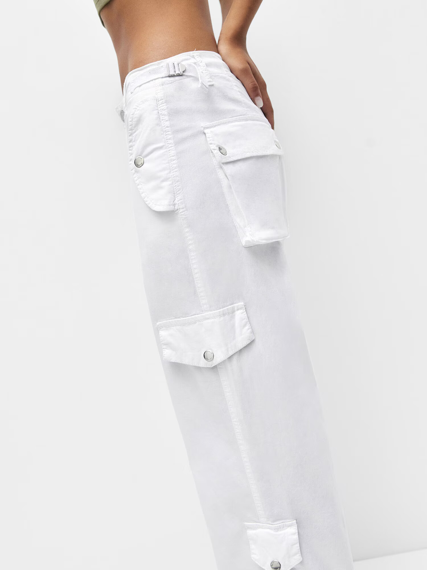 Pull&Bear Pantaloni cu buzunare alb - Pled.ro