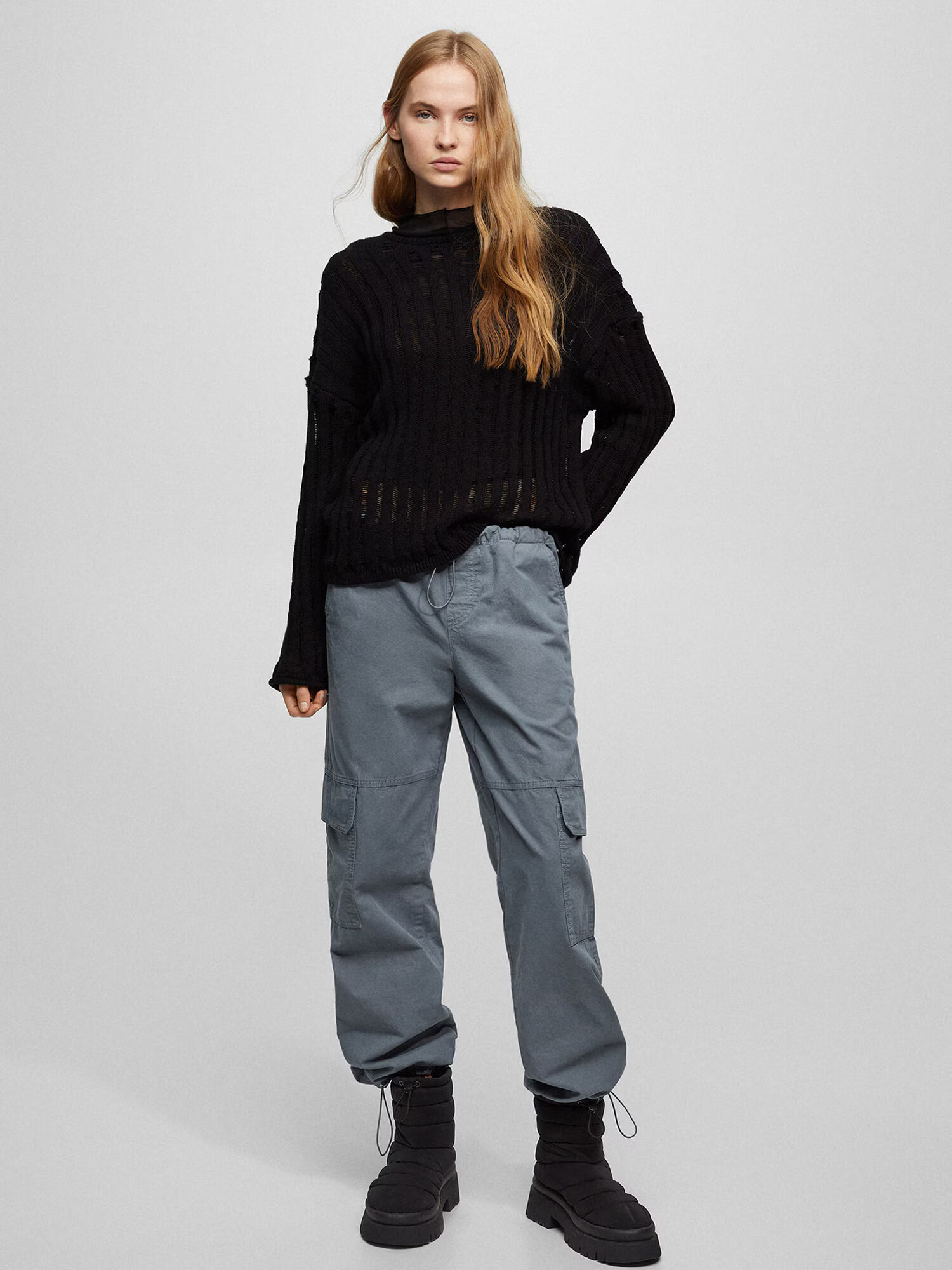 Pull&Bear Pantaloni cu buzunare albastru porumbel - Pled.ro