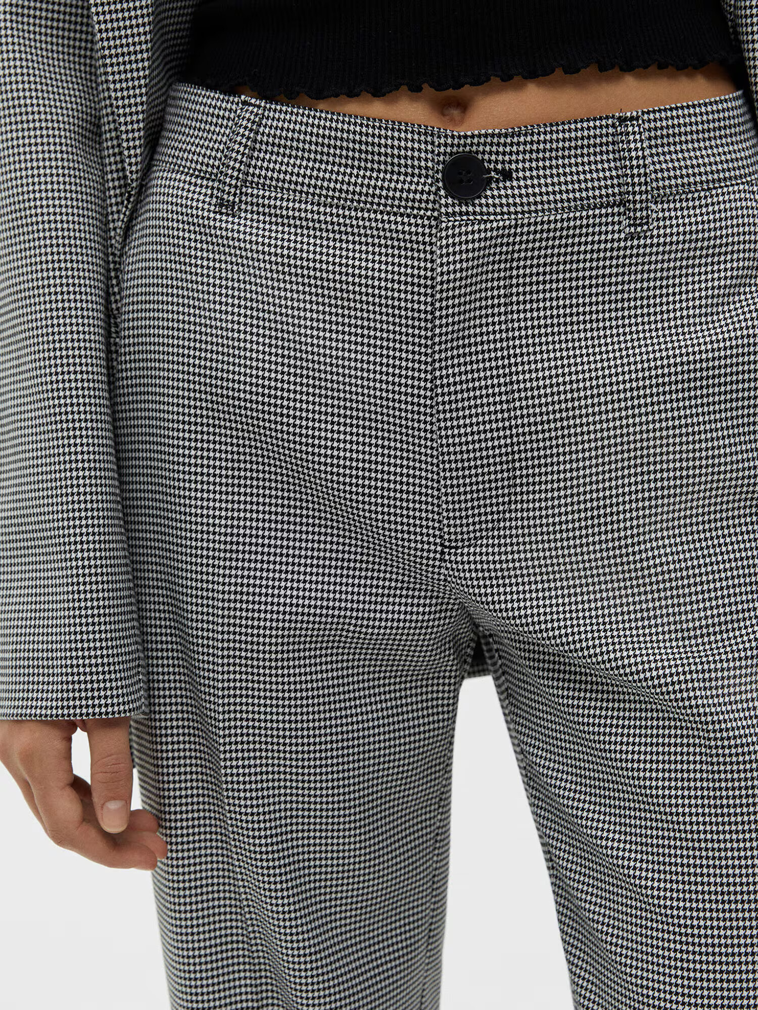 Pull&Bear Pantaloni cu dungă negru / alb - Pled.ro