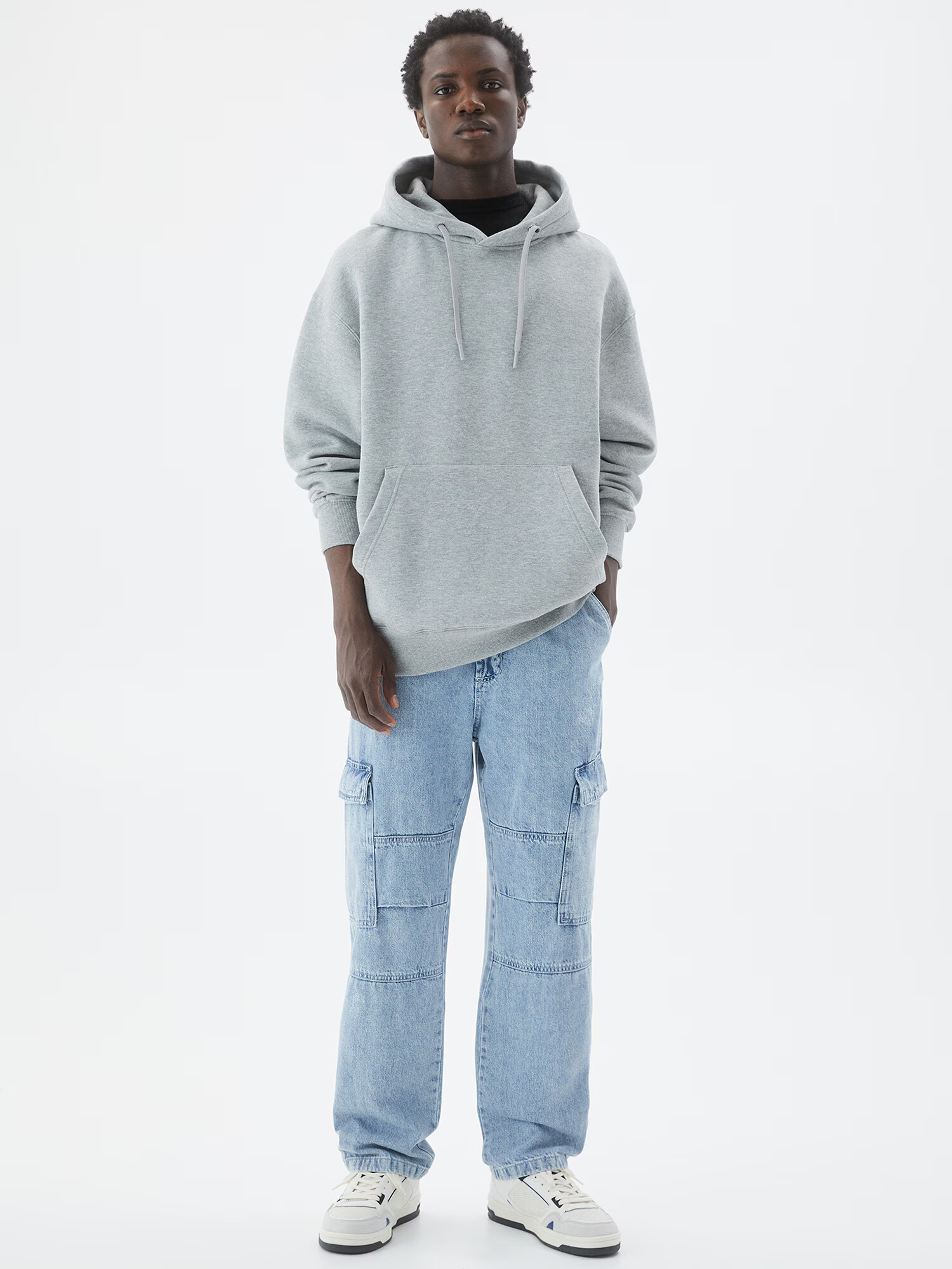 Pull&Bear Pantaloni eleganți albastru denim - Pled.ro