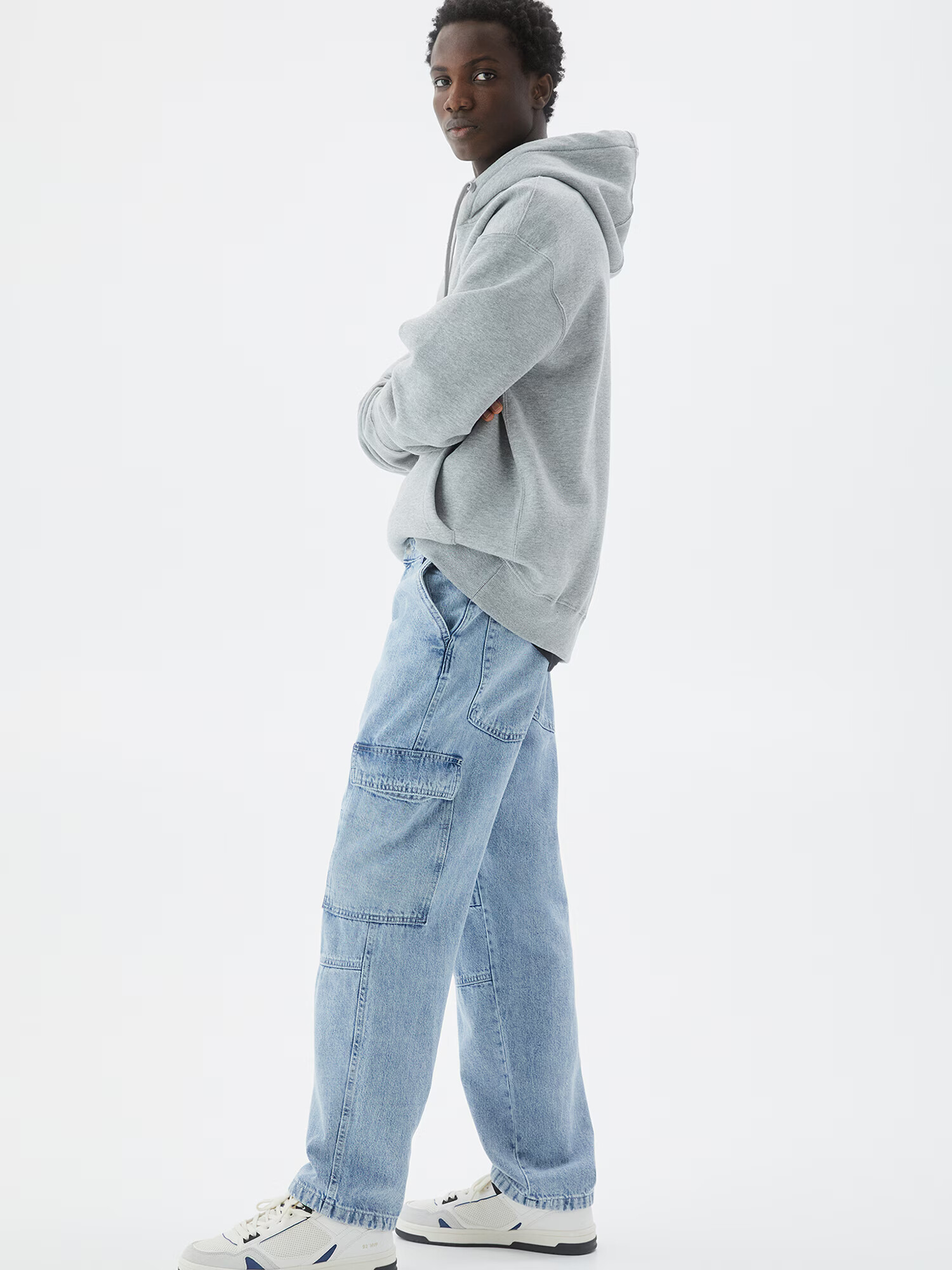 Pull&Bear Pantaloni eleganți albastru denim - Pled.ro