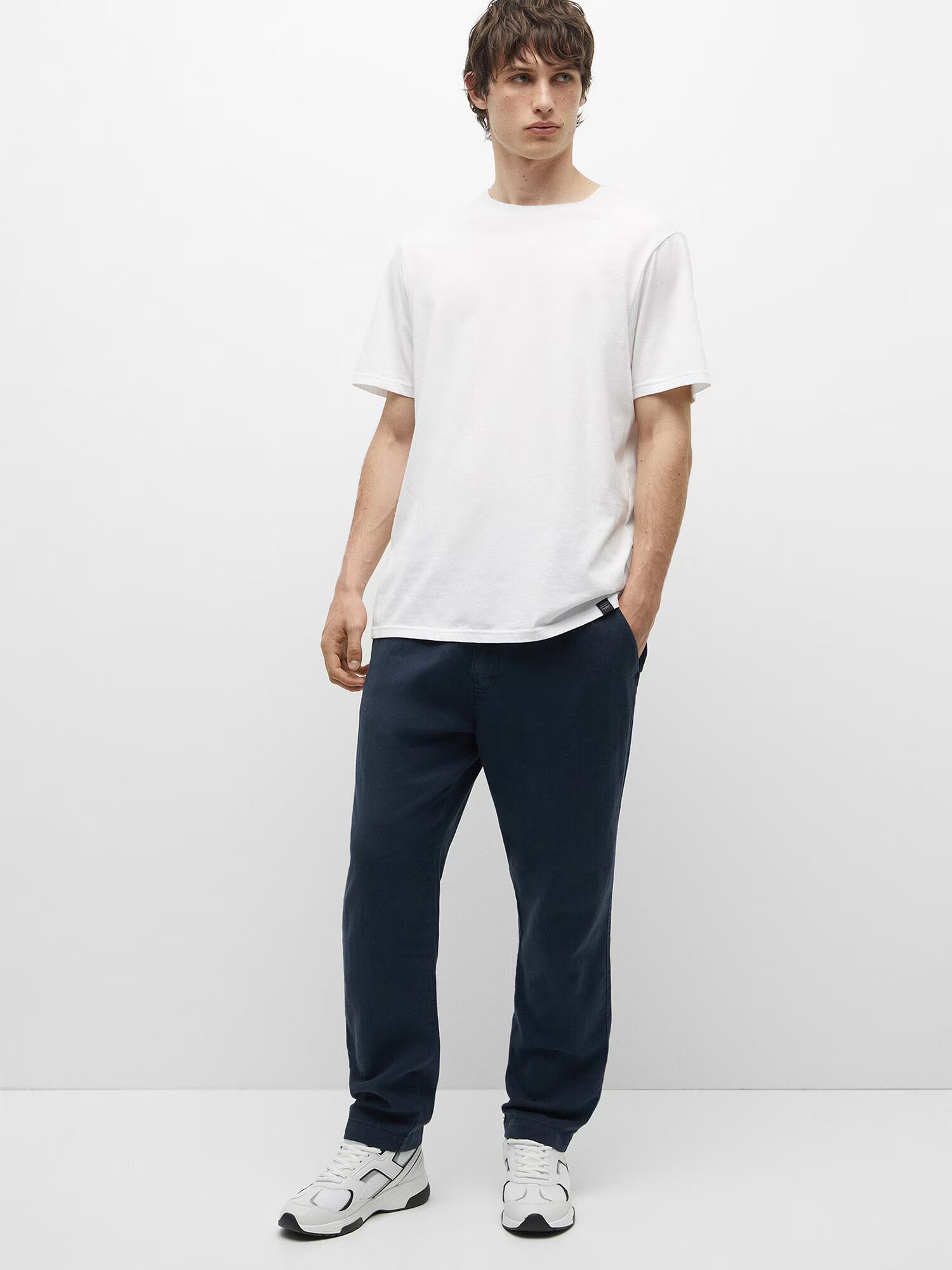 Pull&Bear Pantaloni eleganți bleumarin - Pled.ro