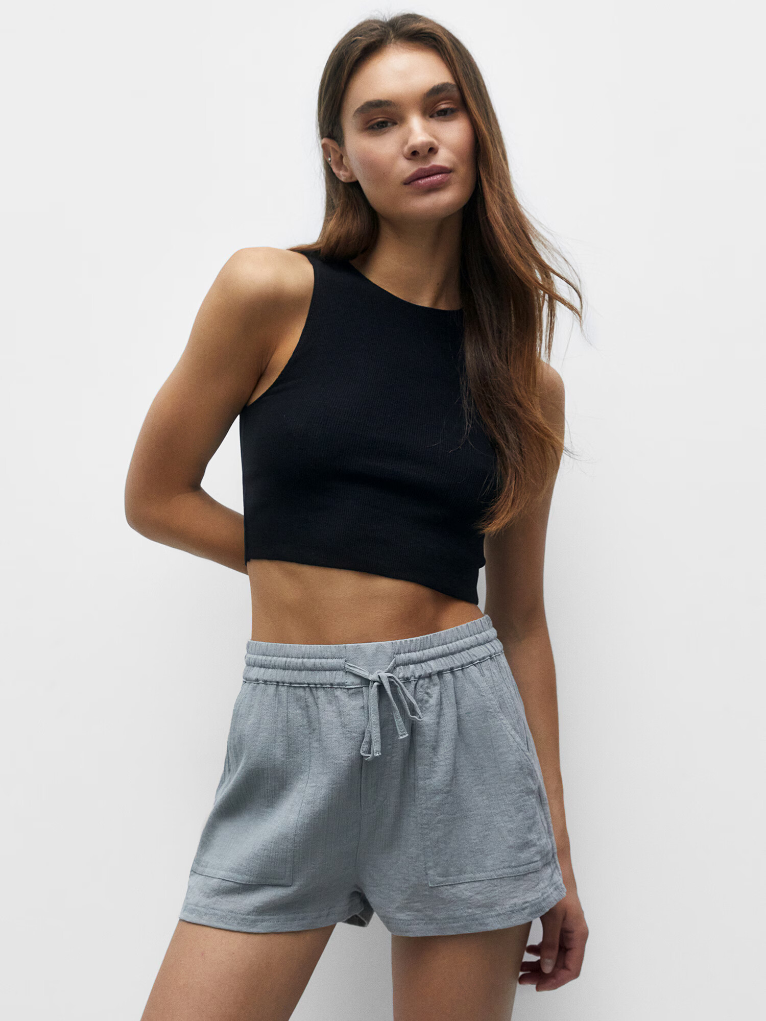 Pull&Bear Pantaloni gri - Pled.ro