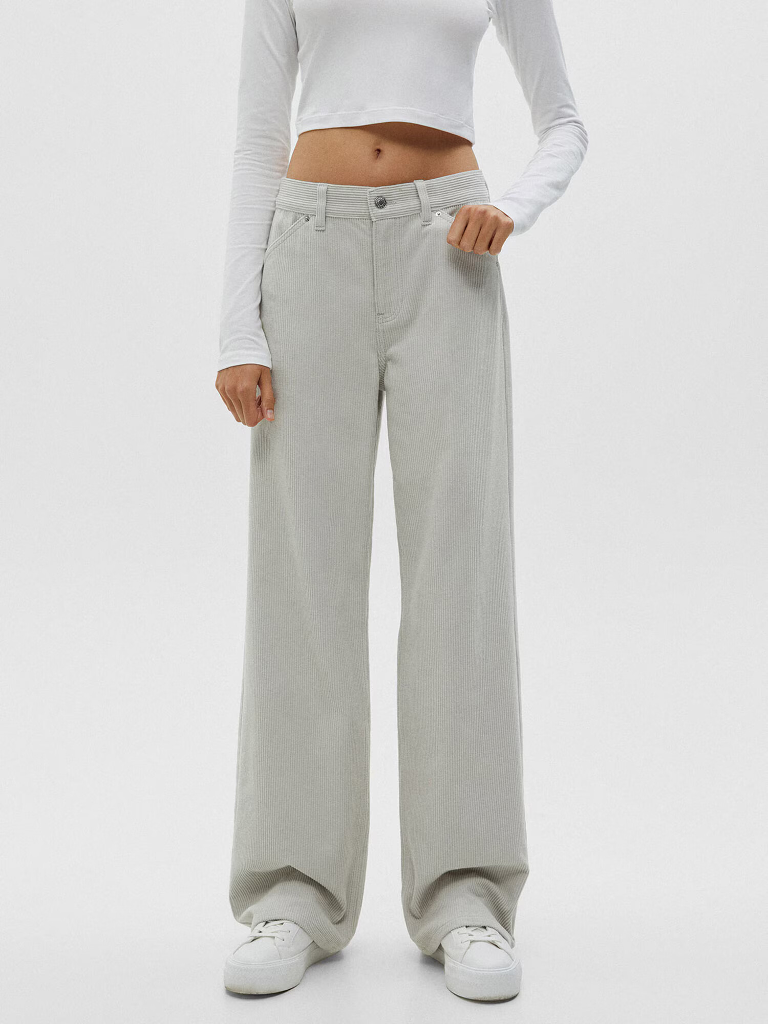 Pull&Bear Pantaloni gri deschis - Pled.ro