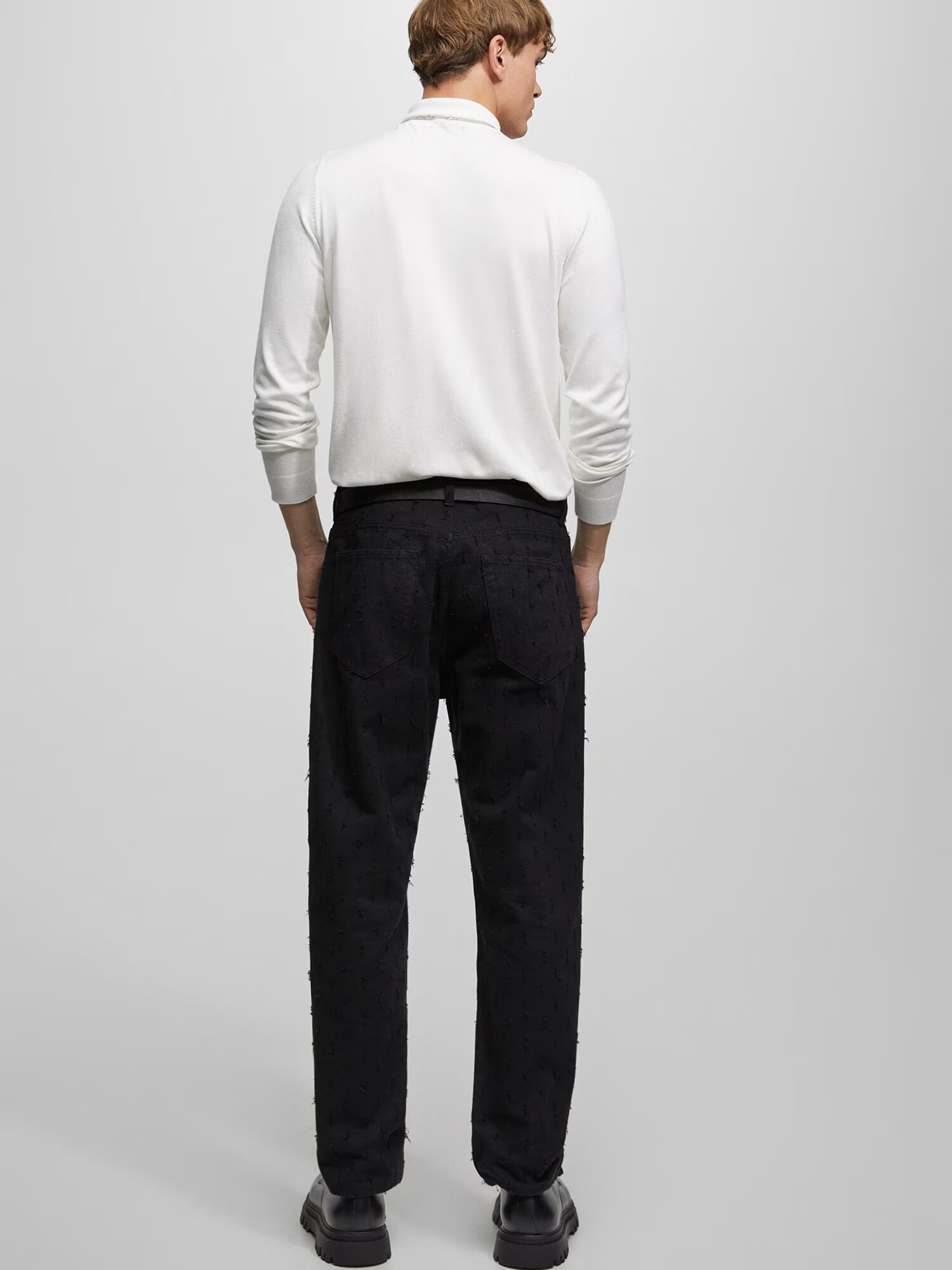 Pull&Bear Pantaloni negru - Pled.ro