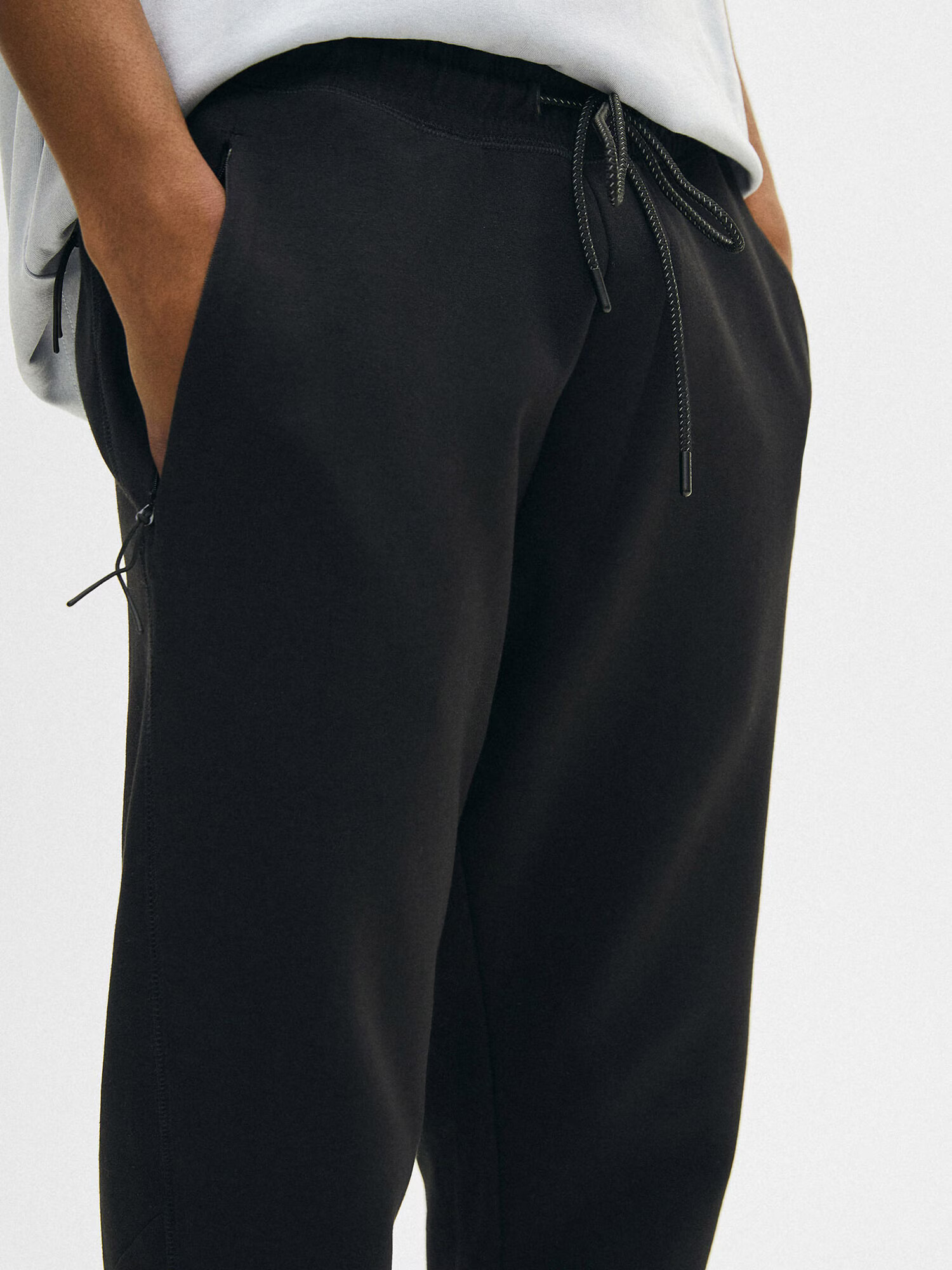 Pull&Bear Pantaloni negru - Pled.ro