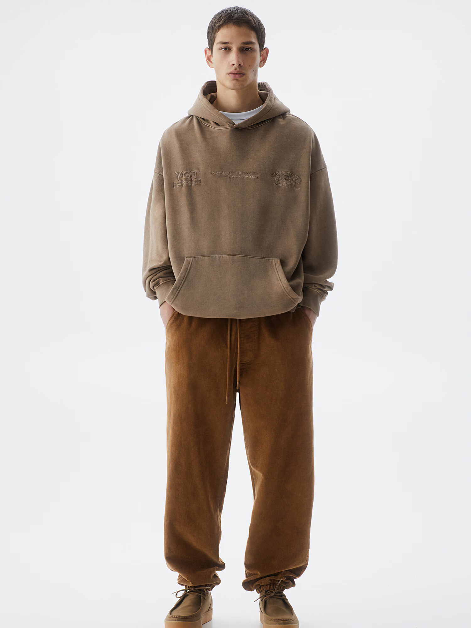 Pull&Bear Pantaloni ombră - Pled.ro