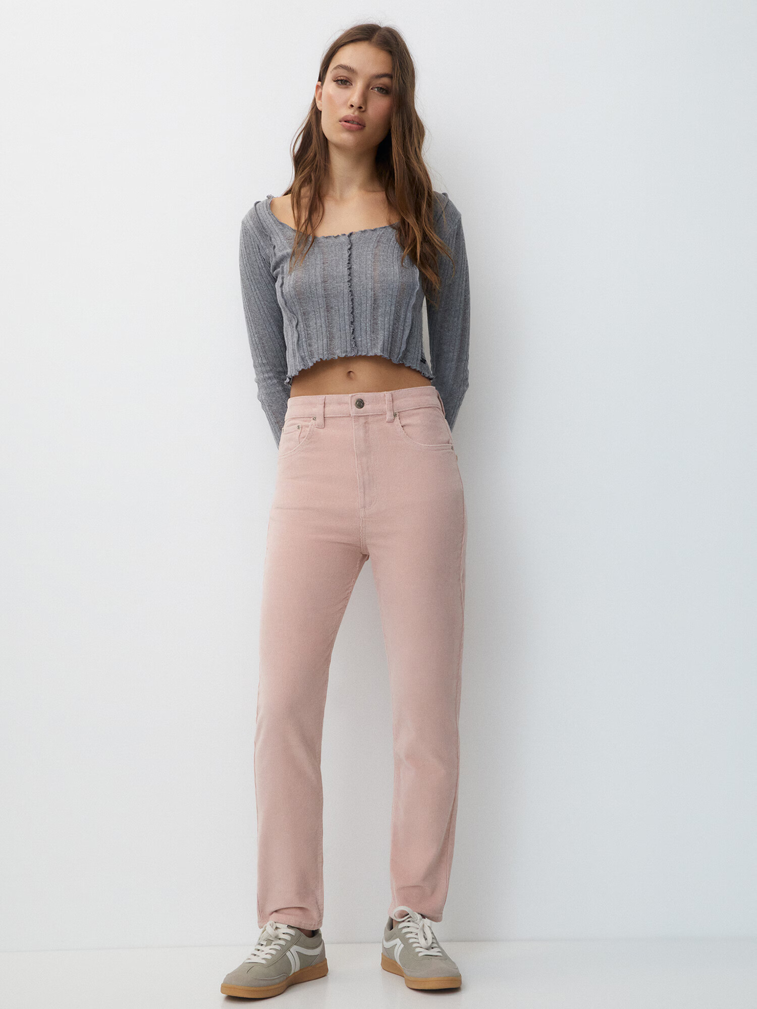 Pull&Bear Pantaloni roz - Pled.ro