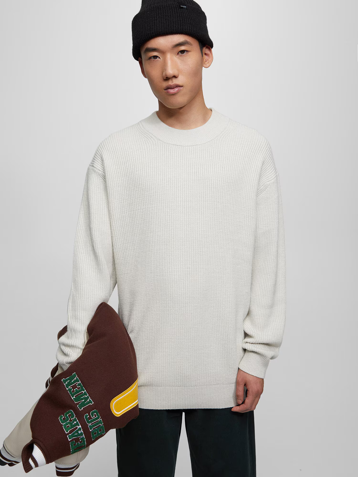 Pull&Bear Pulover crem - Pled.ro