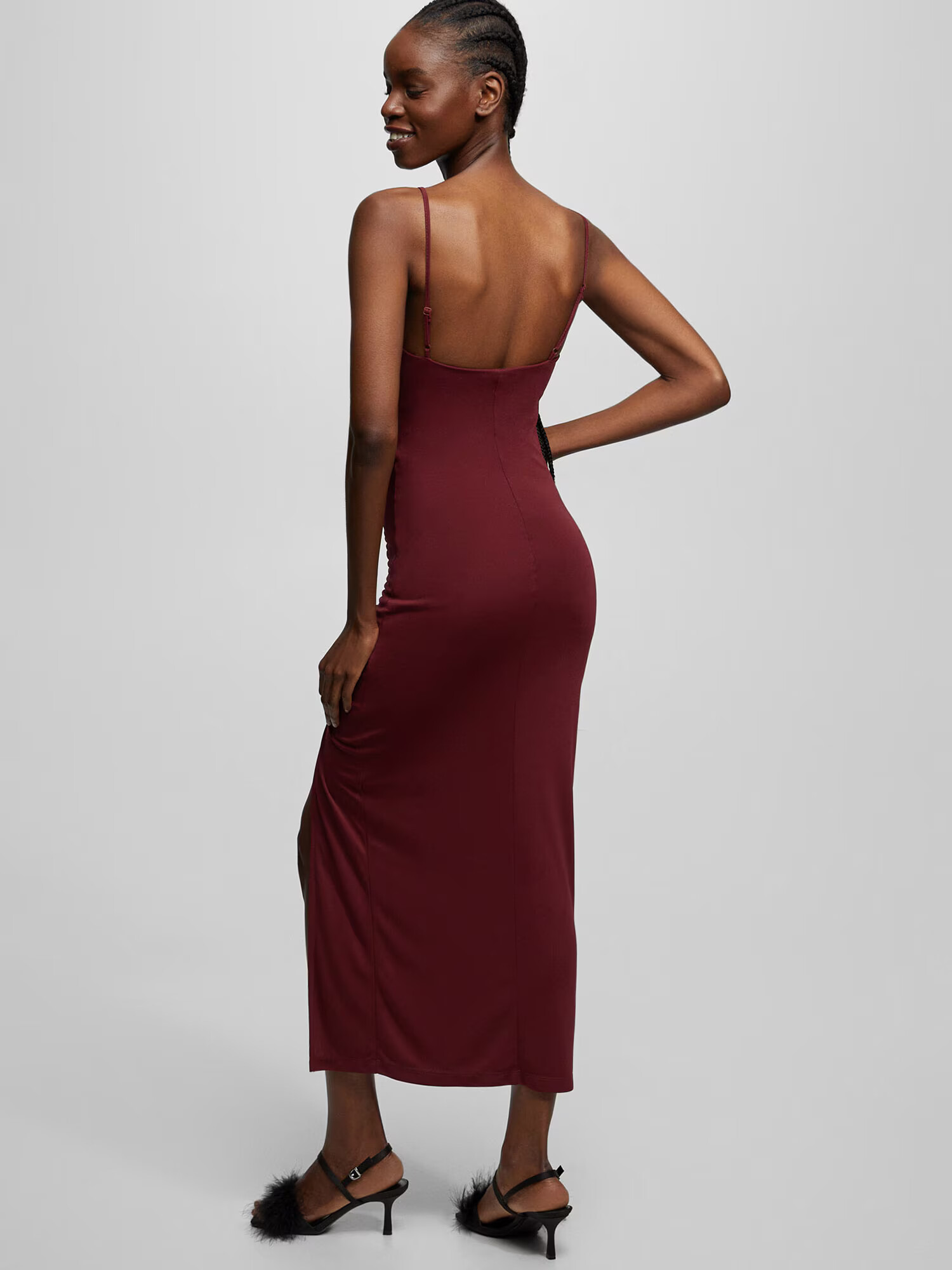 Pull&Bear Rochie de seară roșu burgundy - Pled.ro