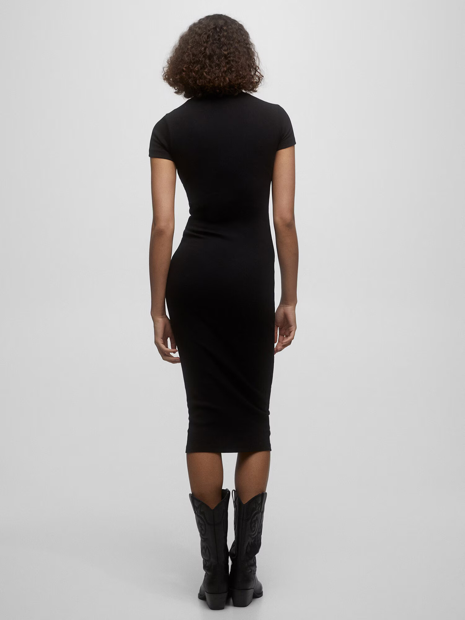 Pull&Bear Rochie negru - Pled.ro