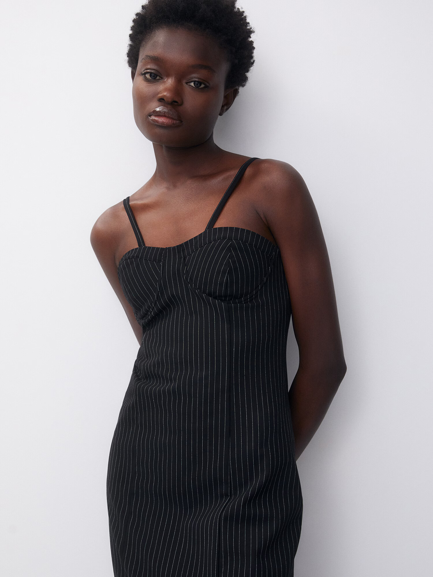 Pull&Bear Rochie negru / alb - Pled.ro