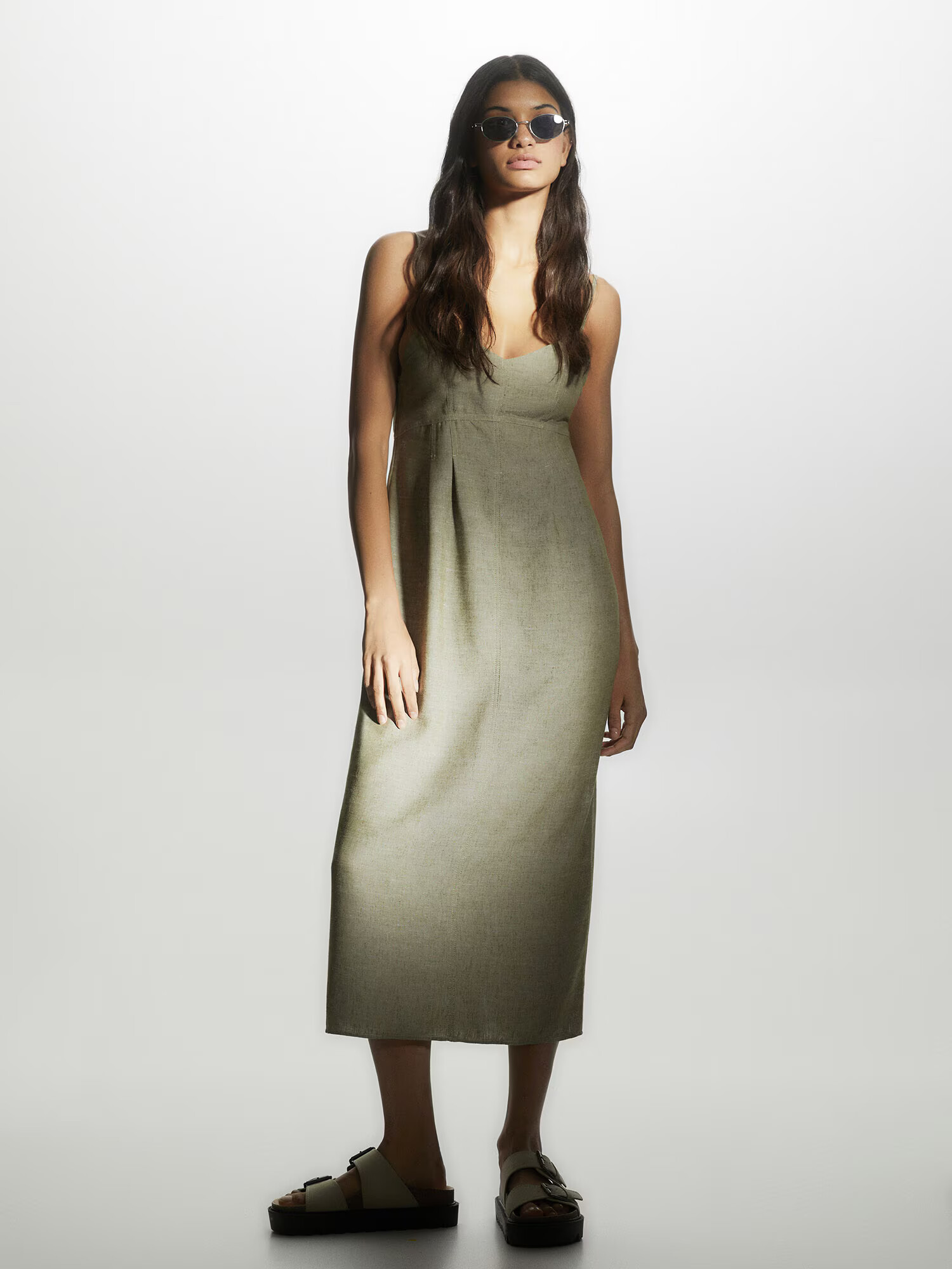 Pull&Bear Rochie oliv - Pled.ro