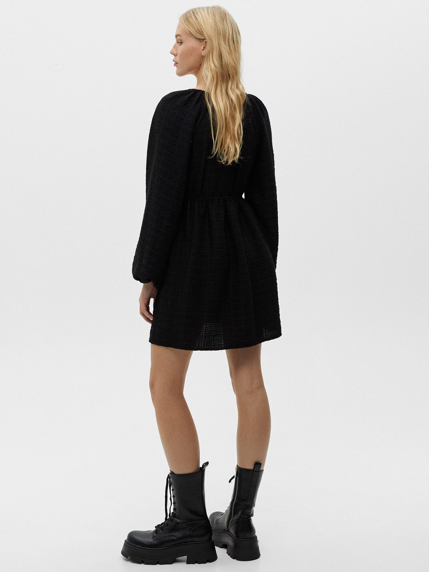 Pull&Bear Rochie tip bluză negru - Pled.ro