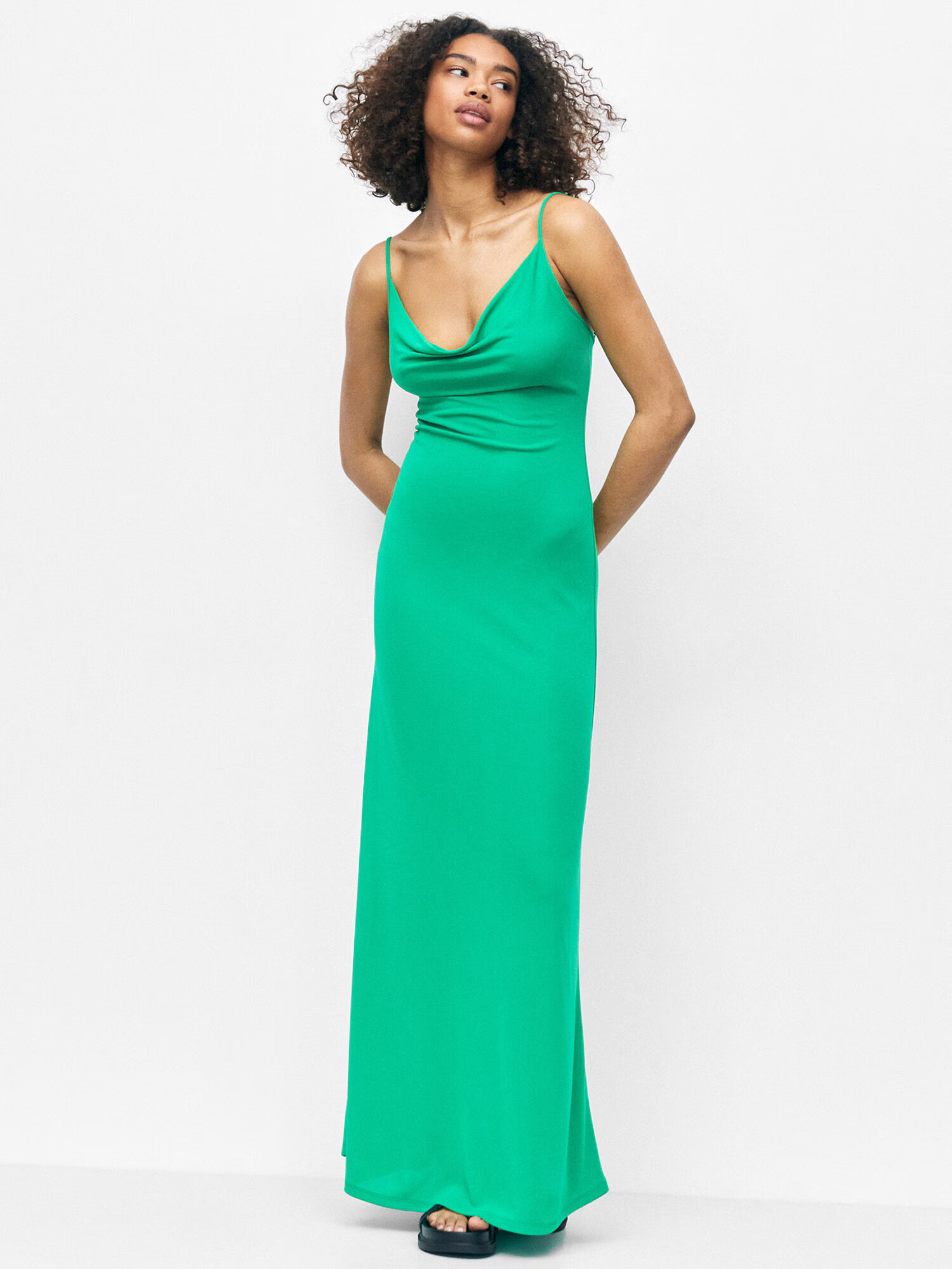 Pull&Bear Rochie verde - Pled.ro