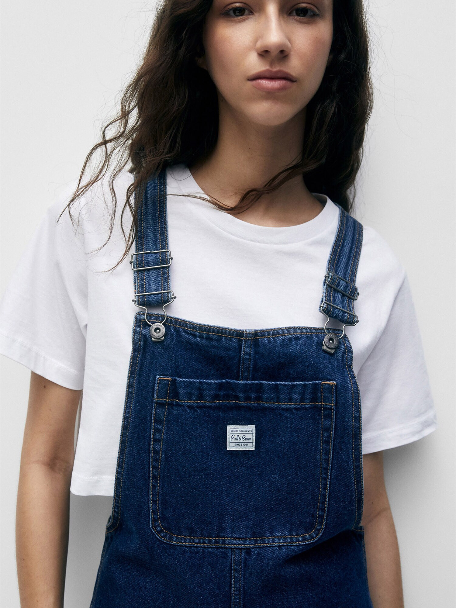 Pull&Bear Salopetă albastru denim - Pled.ro