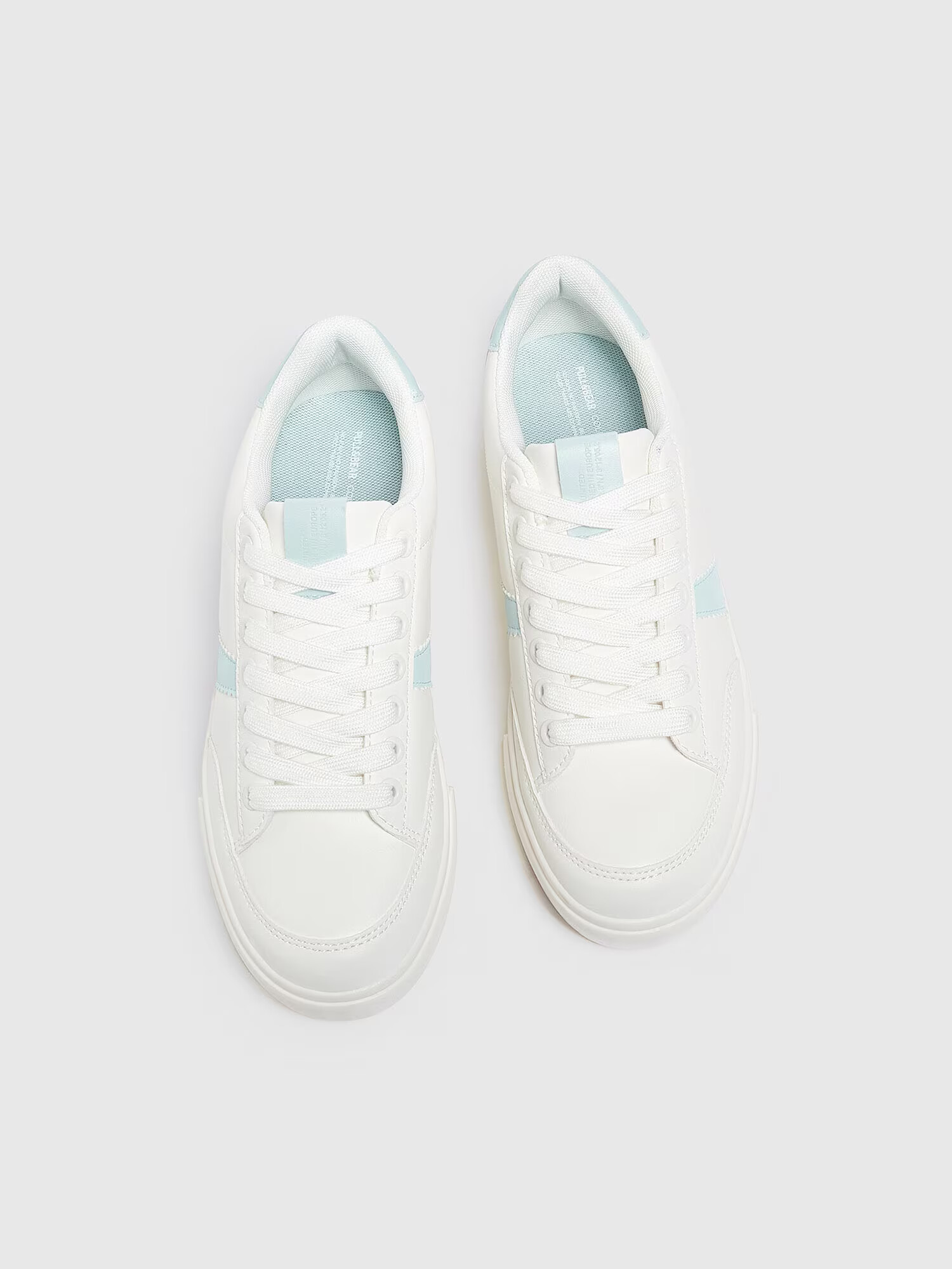 Pull&Bear Sneaker low albastru deschis / gri / alb - Pled.ro