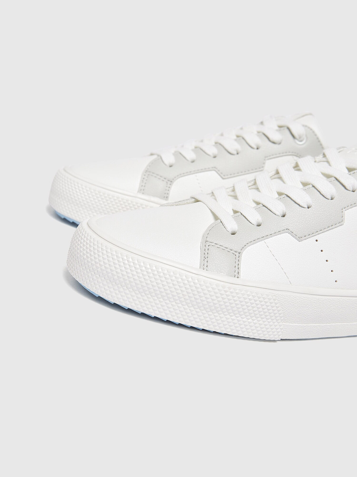 Pull&Bear Sneaker low albastru deschis / gri deschis / alb - Pled.ro