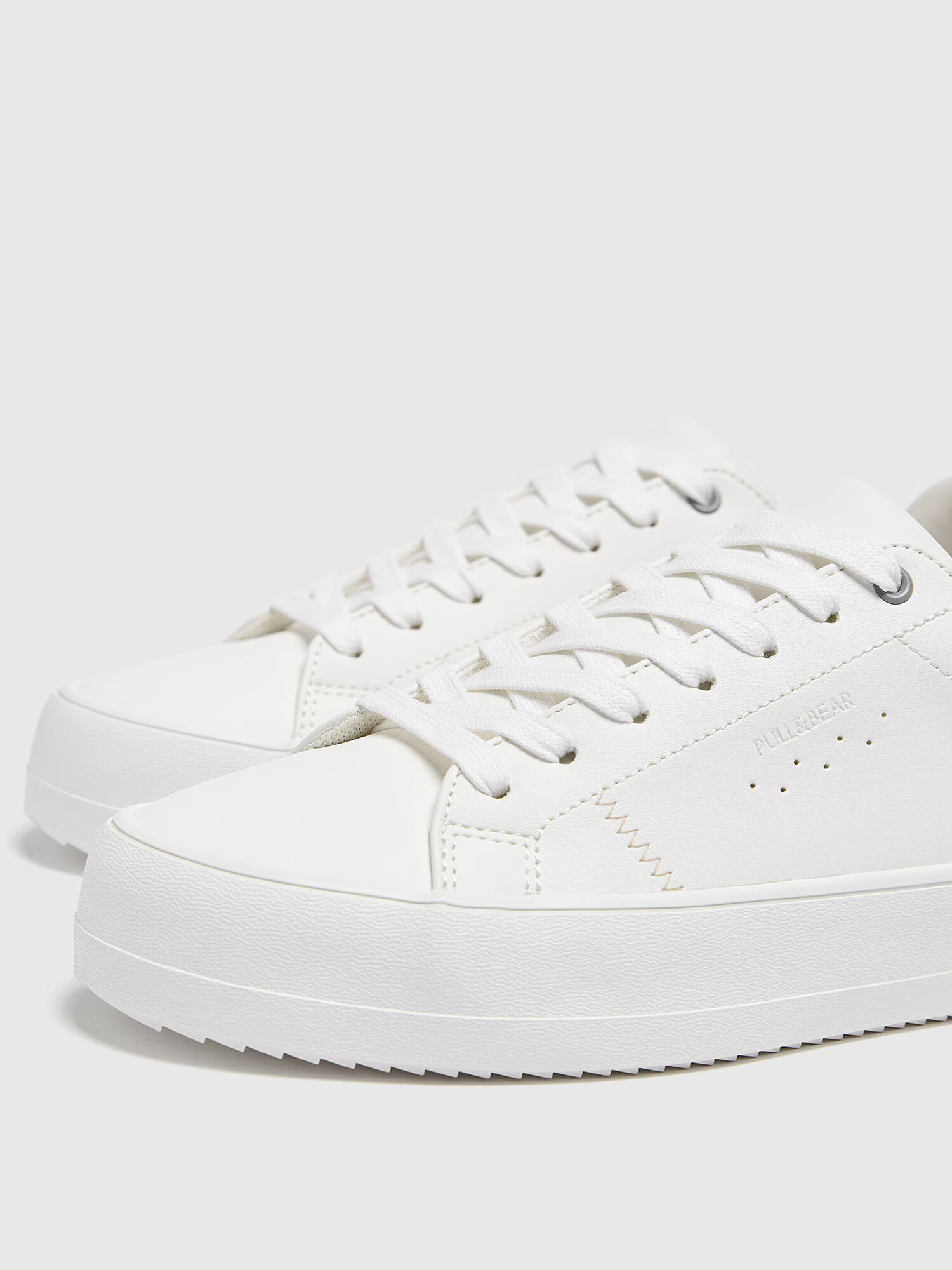 Pull&Bear Sneaker low maro deschis / gri / alb - Pled.ro